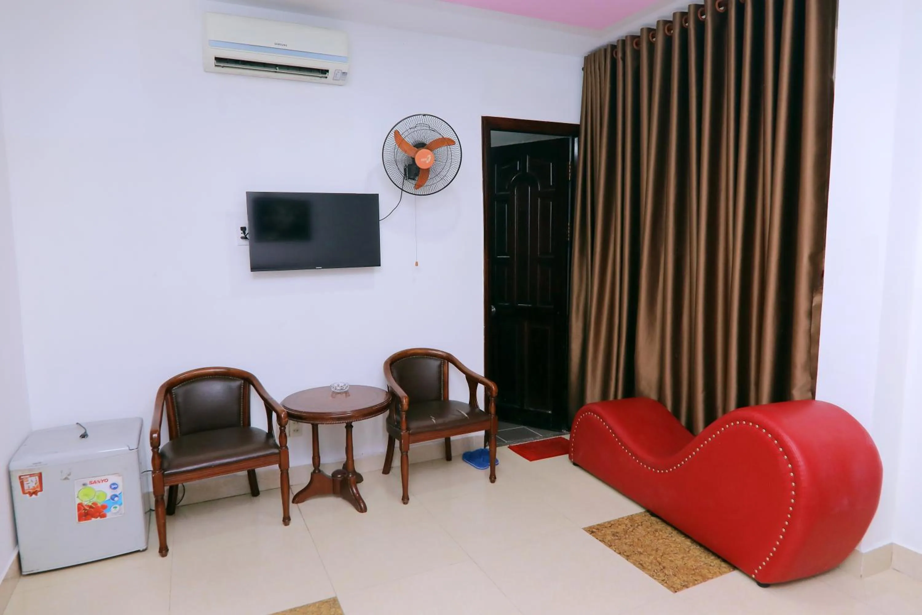 KHÁCH SẠN SAO MAI XANH - SAO MAI XANH HOTEL