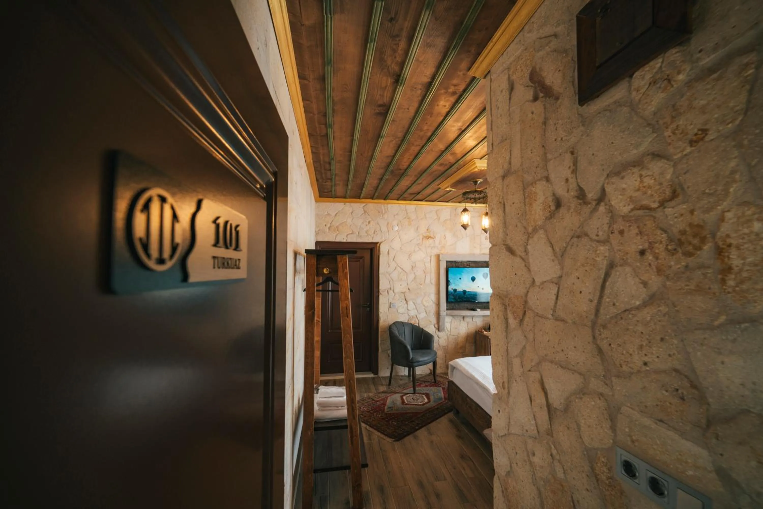 Photo of the whole room, Bed in İncebey Konak Cappadocia