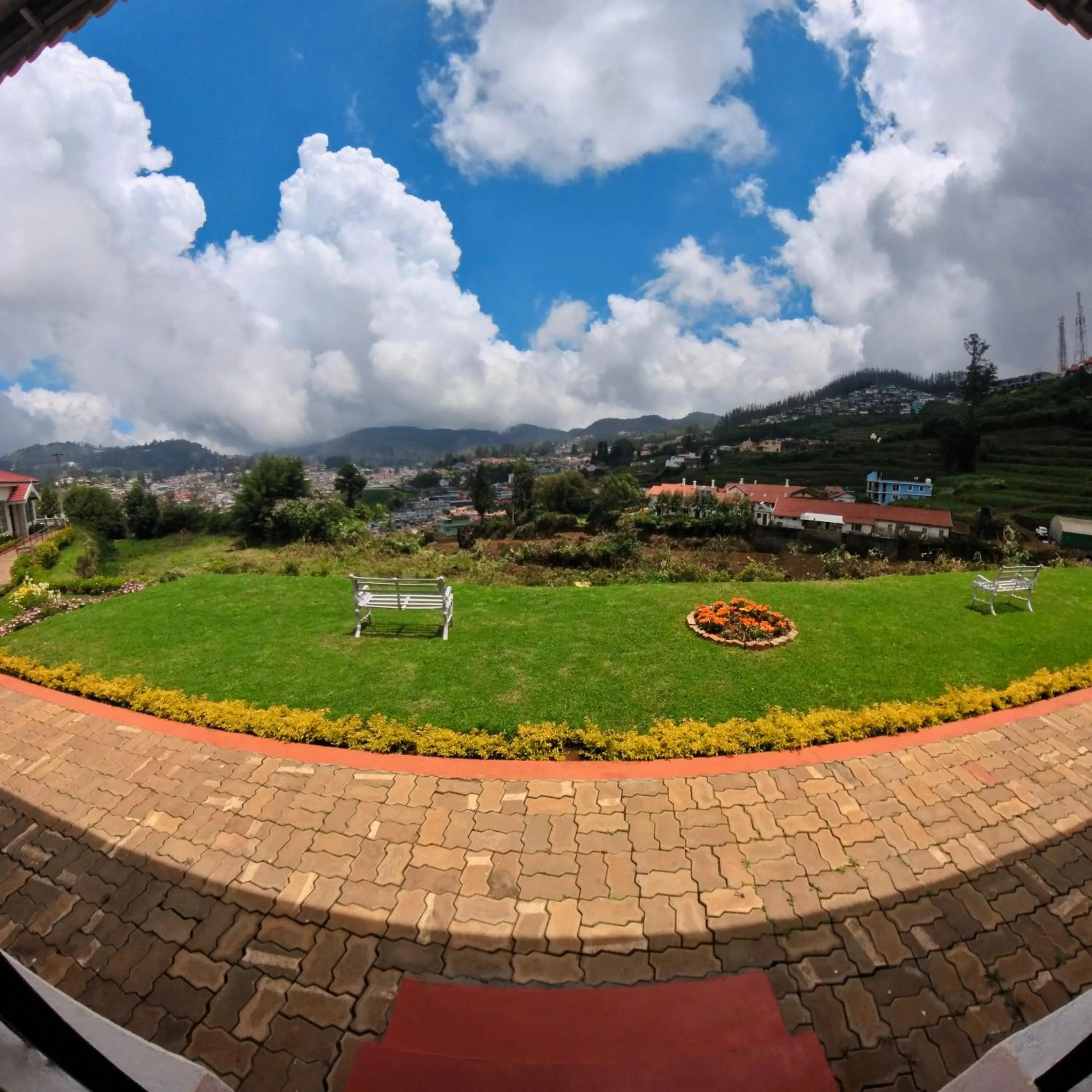 Garden in Welbeck Vintage By Oxygen Resorts