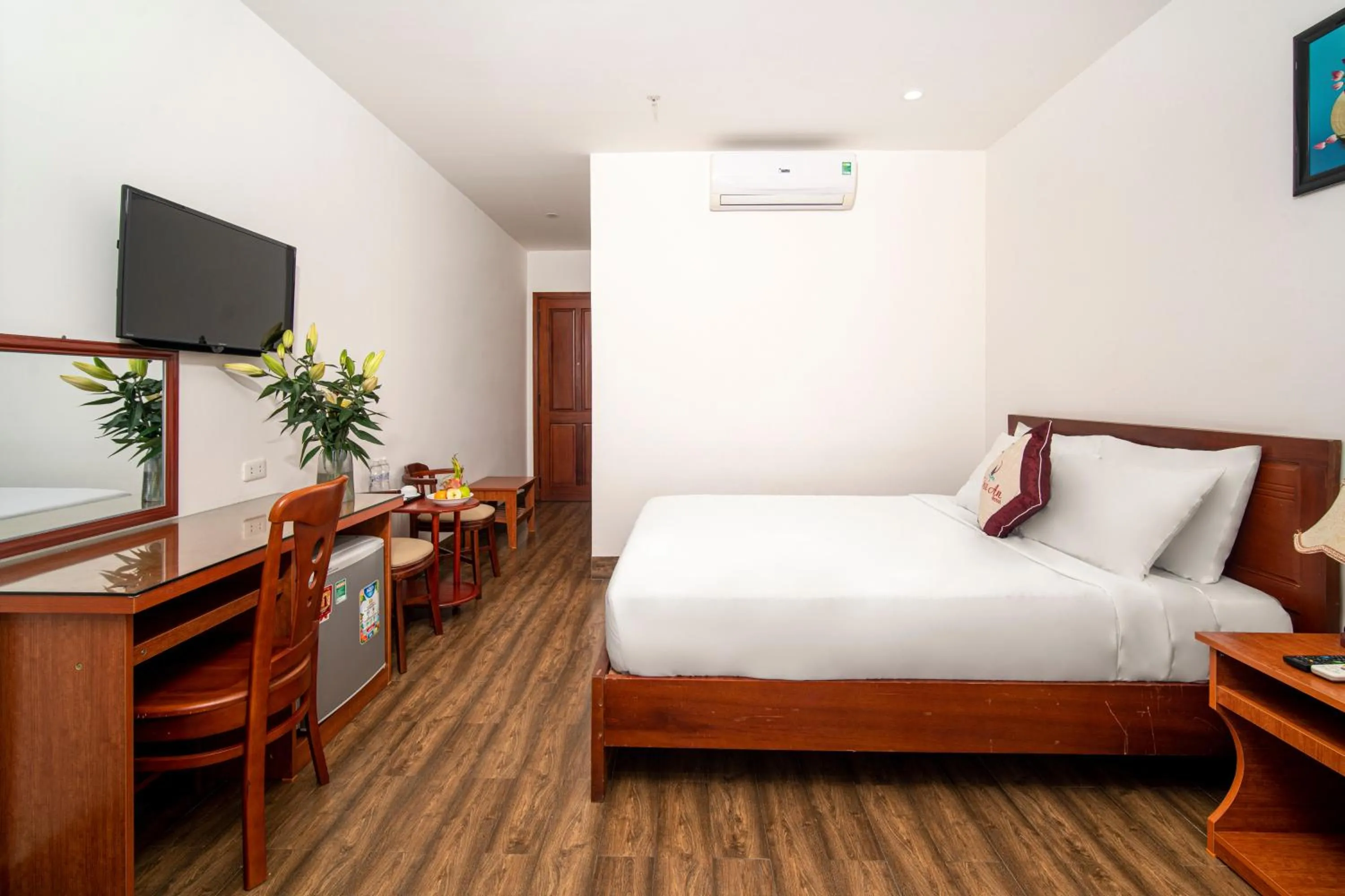 TV and multimedia, Bed in Phú An Hotel