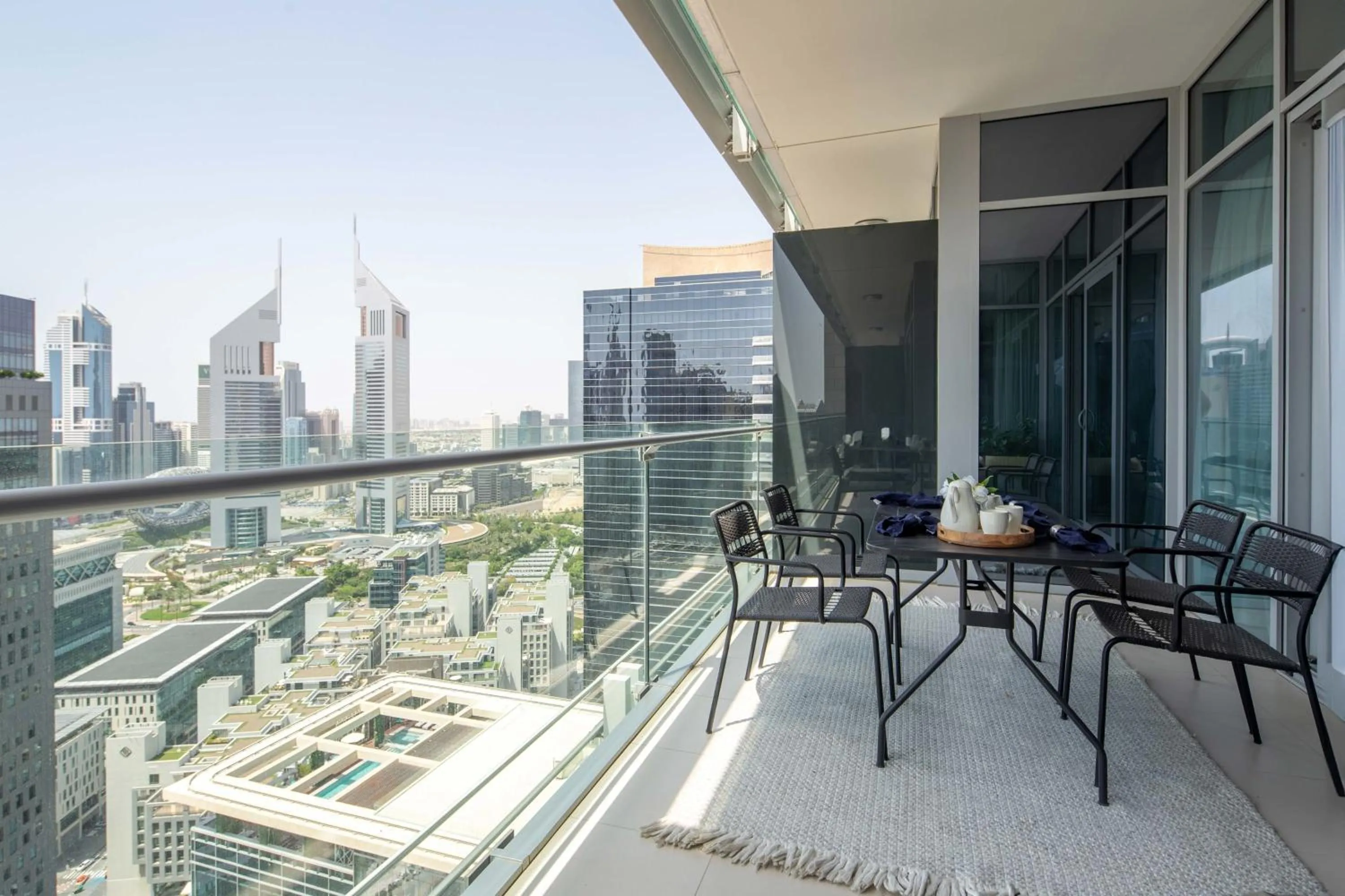 Frank Porter - Burj Daman