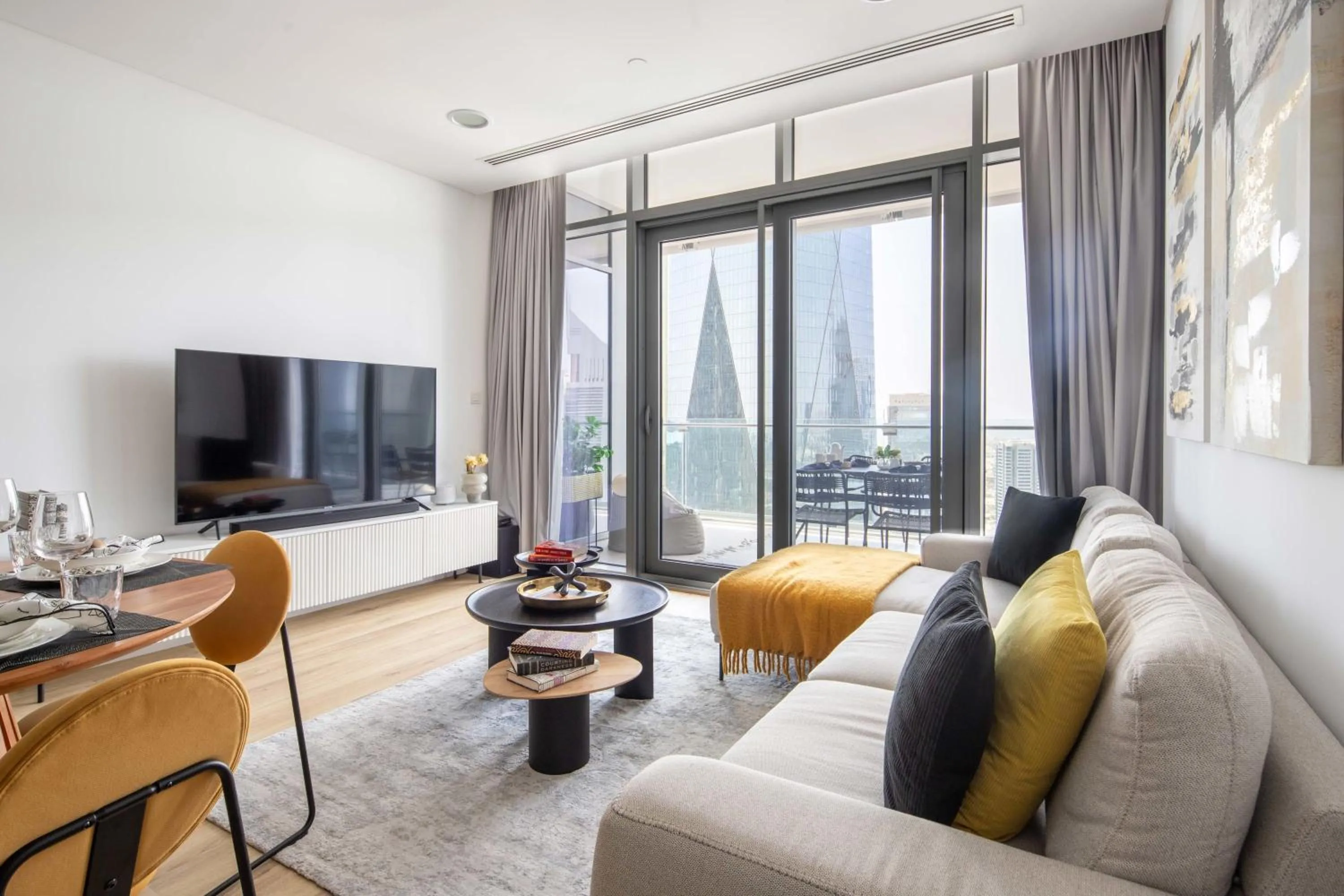 Frank Porter - Burj Daman