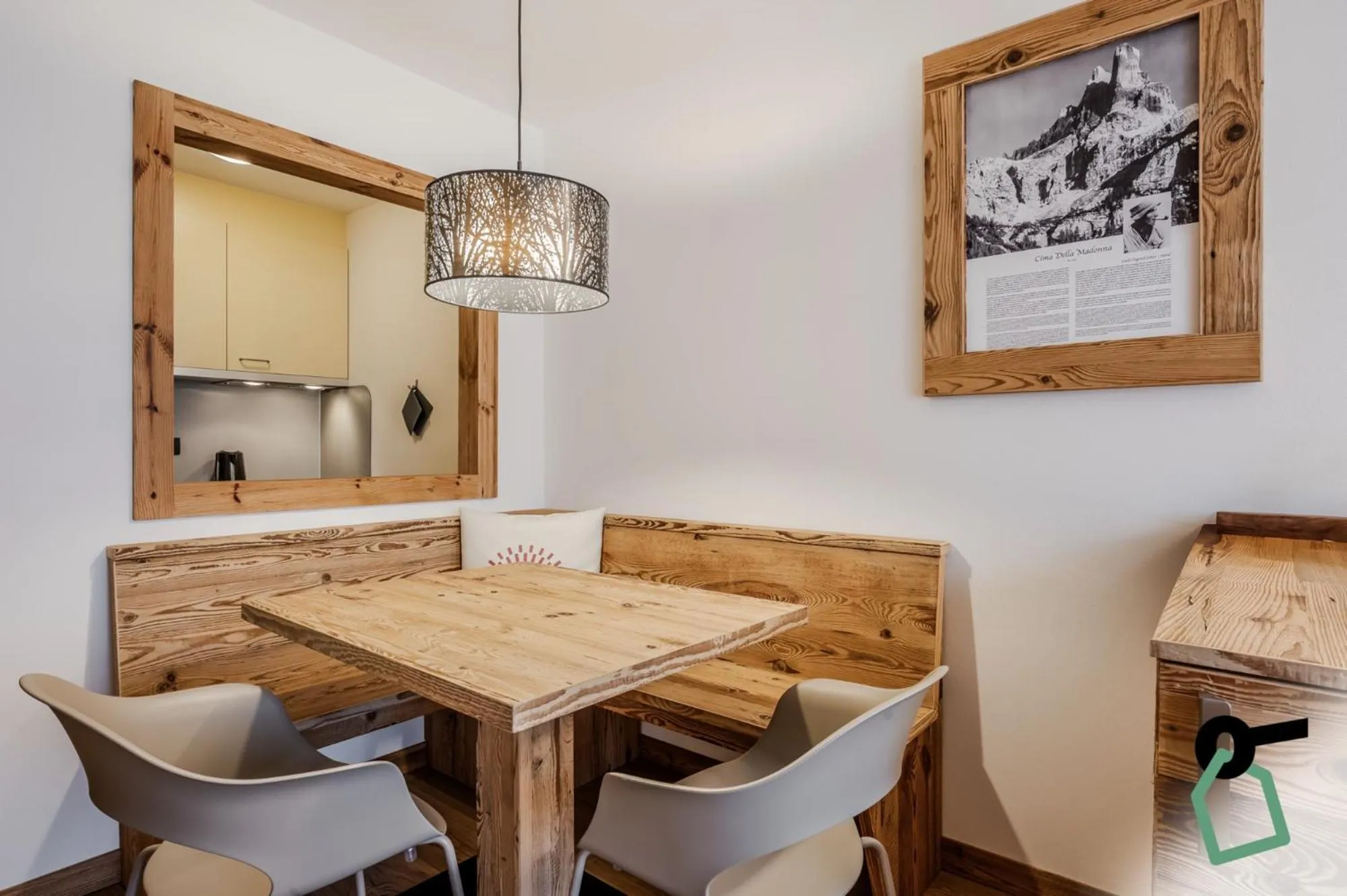 Dining area in HOTIDAY Apartment Collection - San Martino