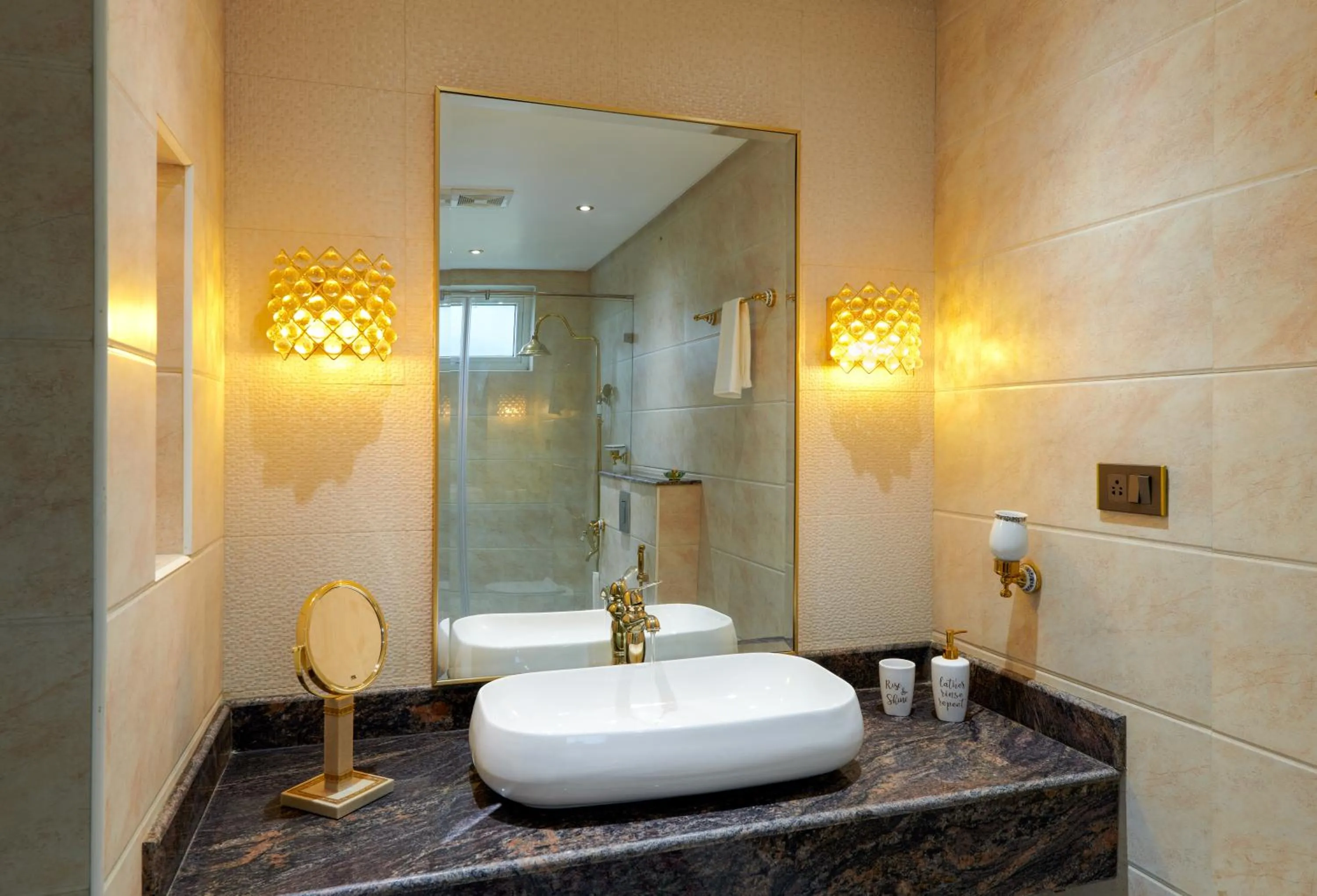 Clouds Nest By Aanvis Inn