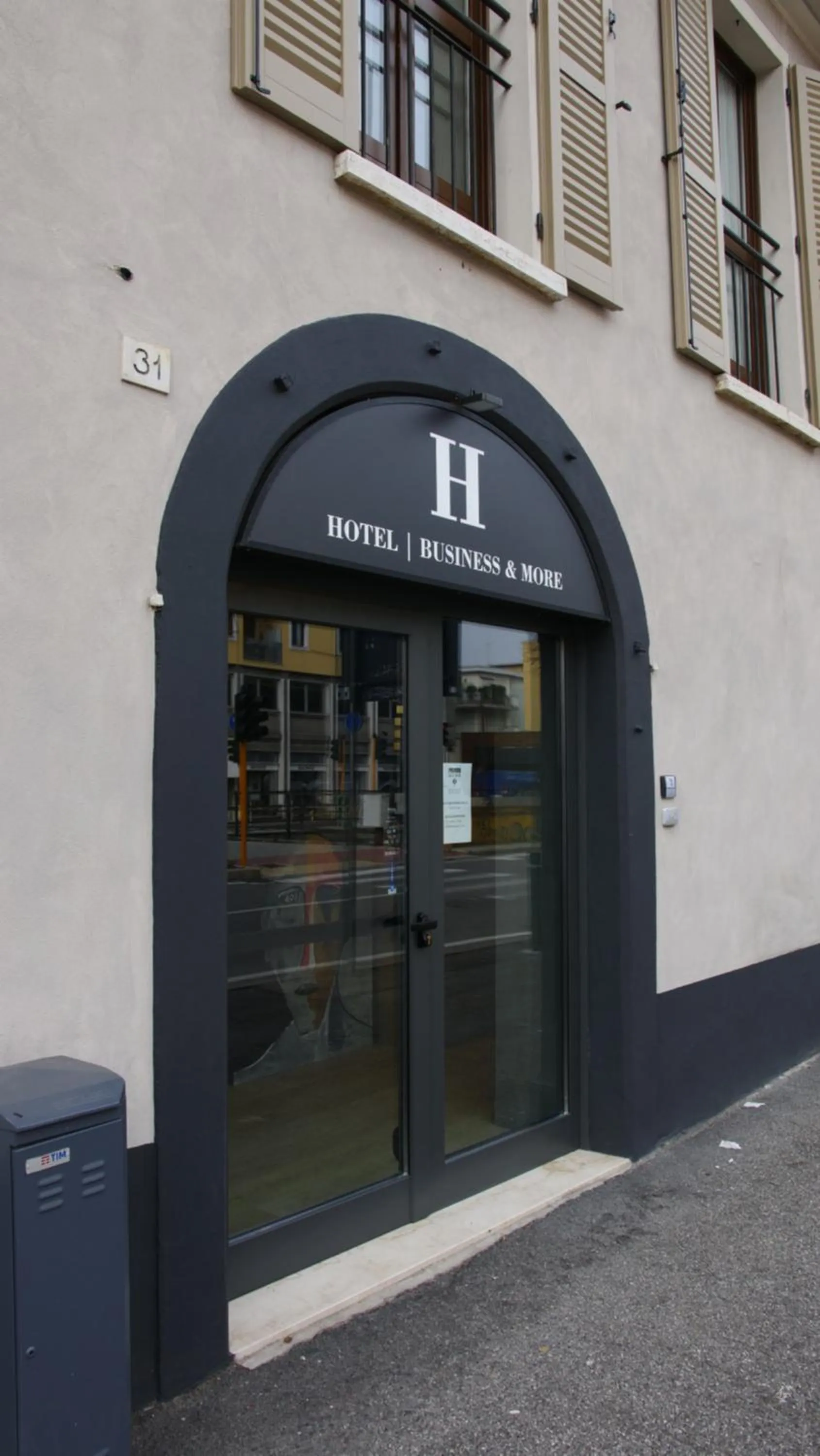 Property building in Hotel Battisti 31