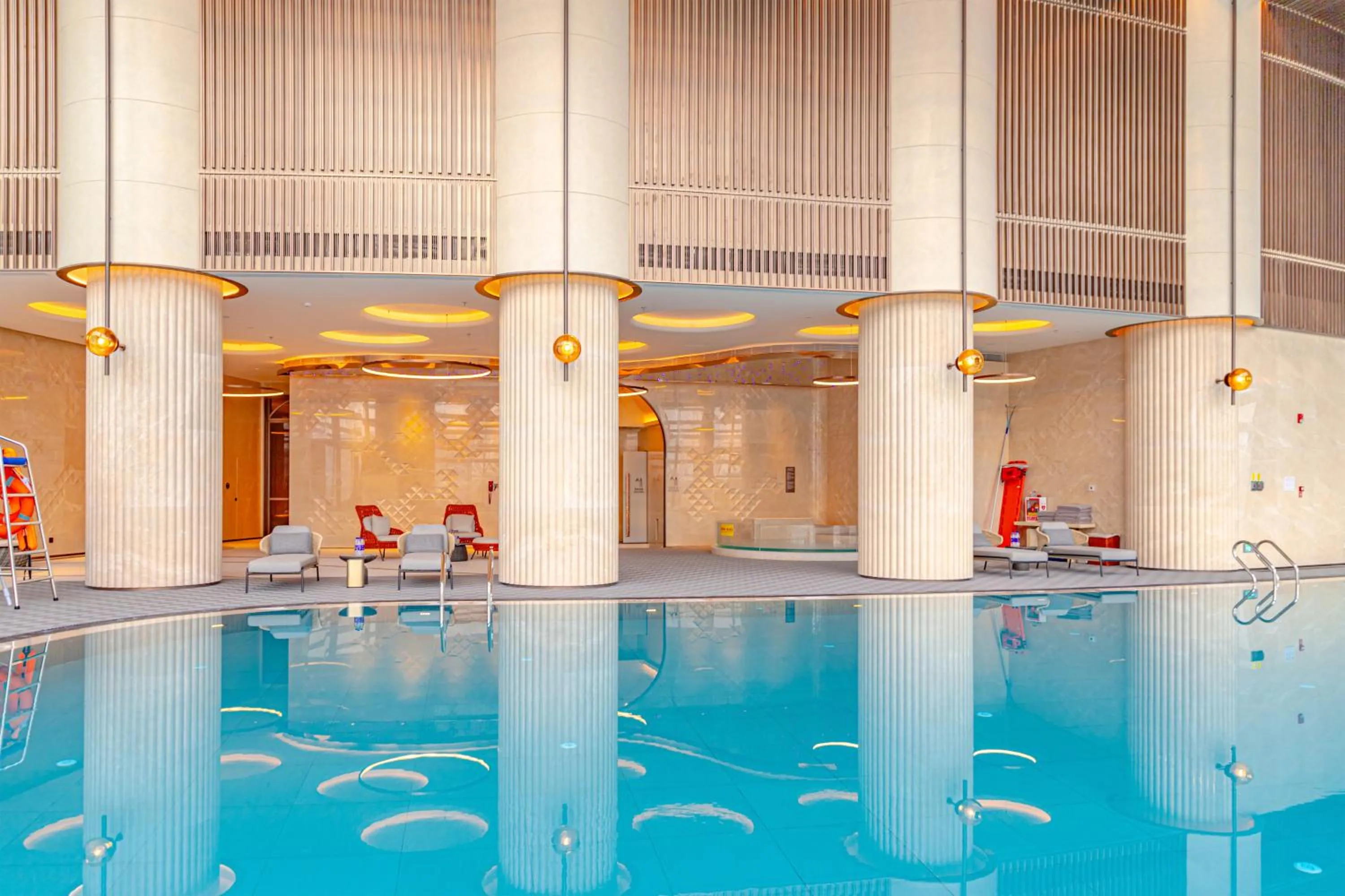 Swimming pool in Hilton Huzhou Nanxun