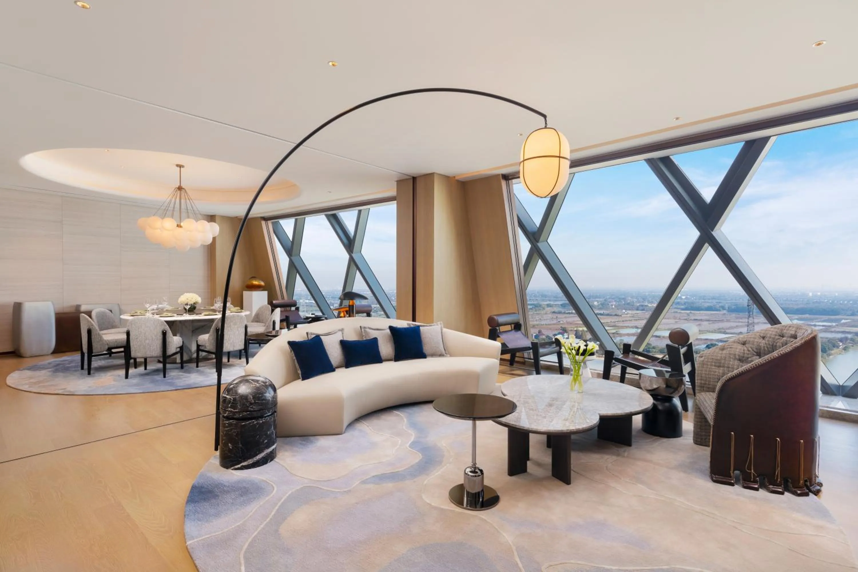 Living room, Bed in Hilton Huzhou Nanxun