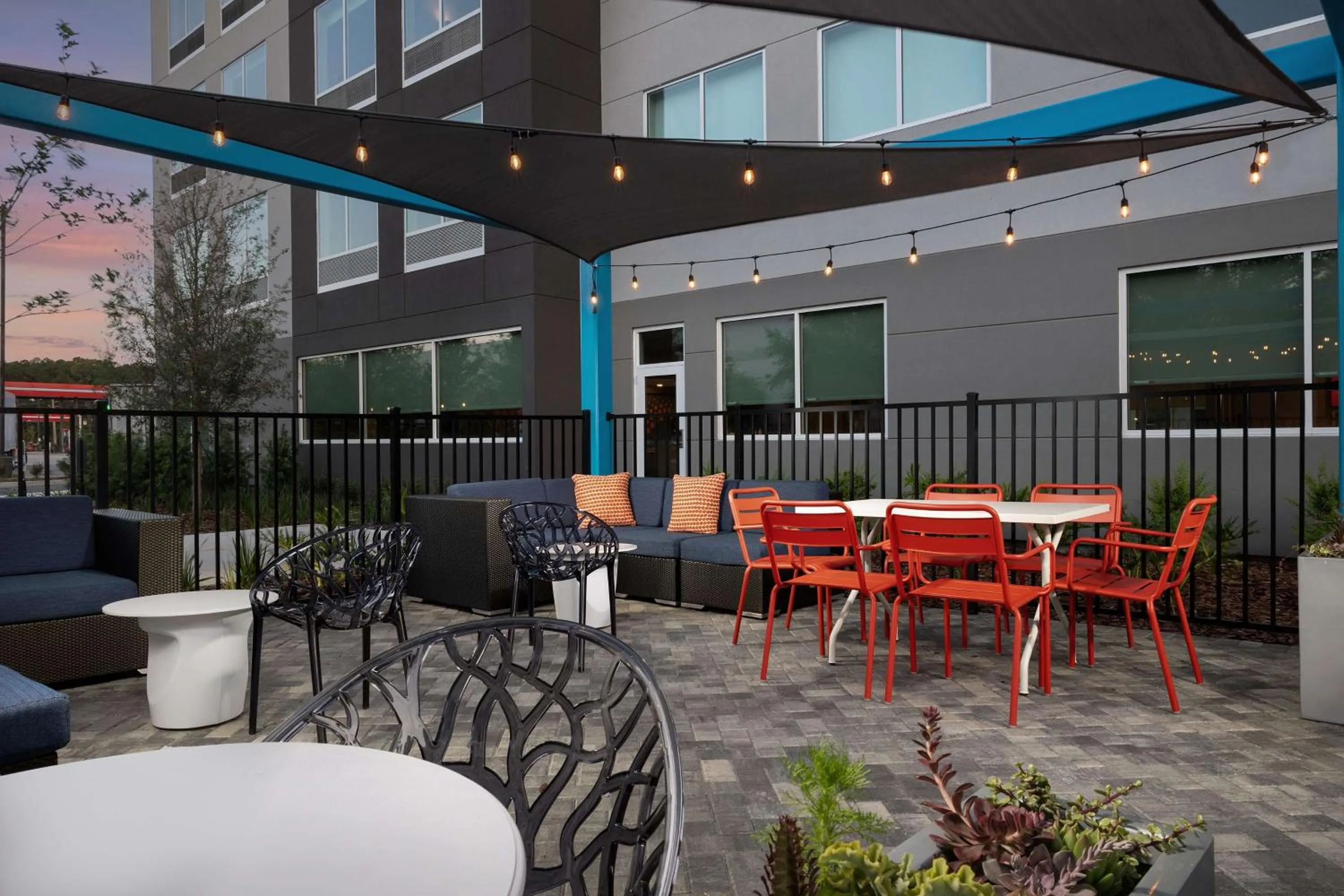 Patio in Tru by Hilton Jacksonville West I 295