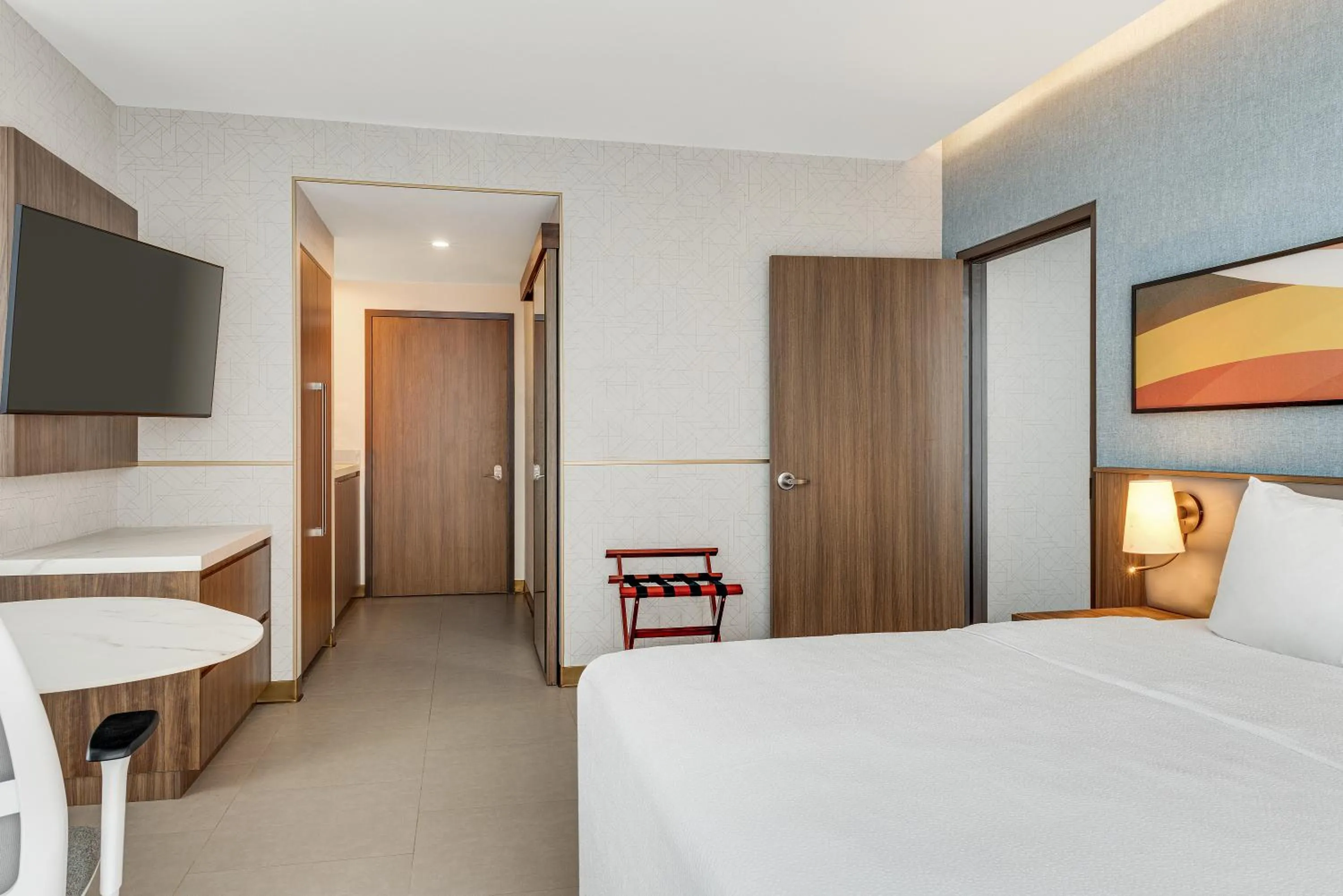 TV and multimedia, Bed in Hilton Garden Inn San Jose Airport City Mall