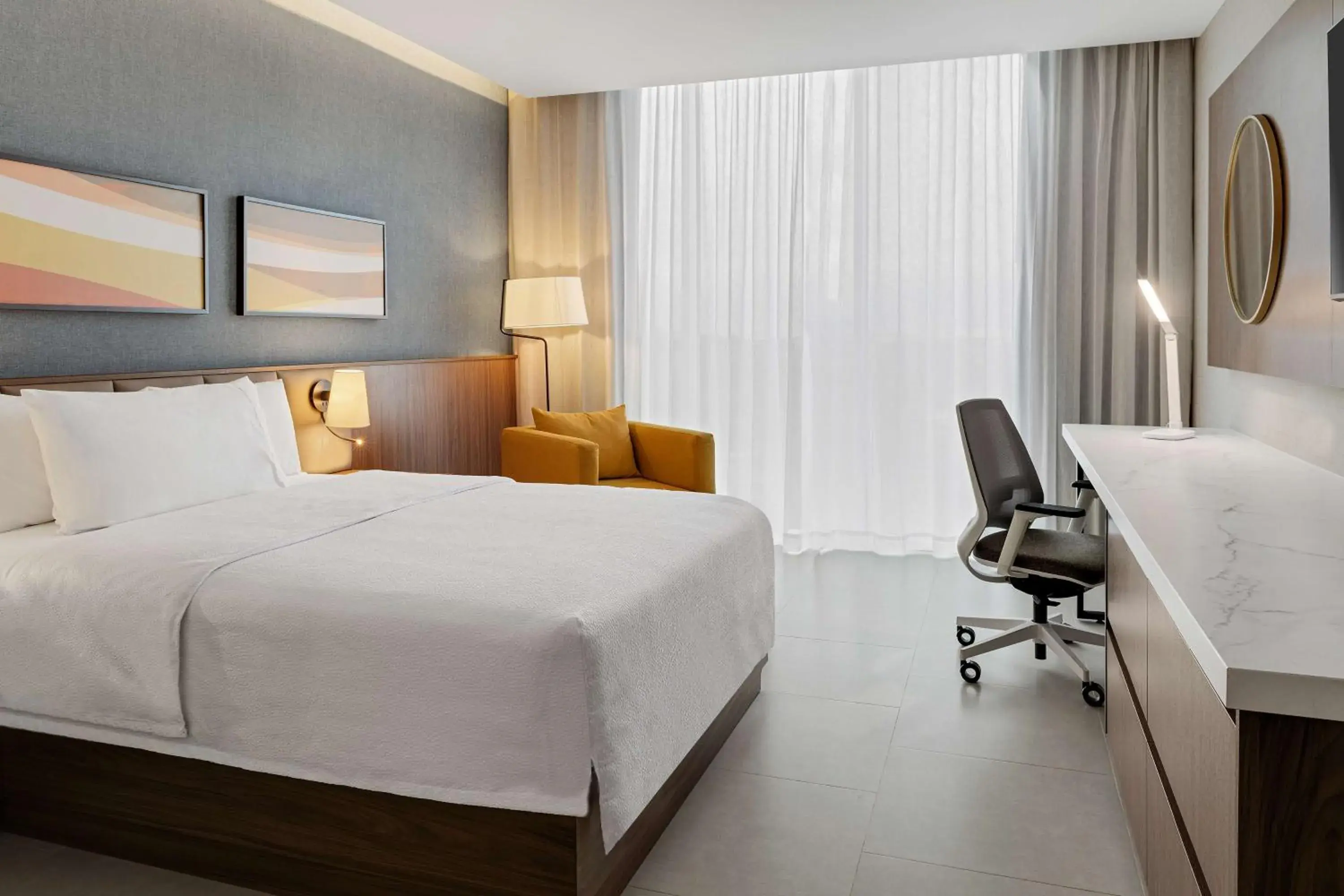 Queen Room in Hilton Garden Inn San Jose Airport City Mall Queen Room in Hilton Garden Inn San Jose Airport City Mall