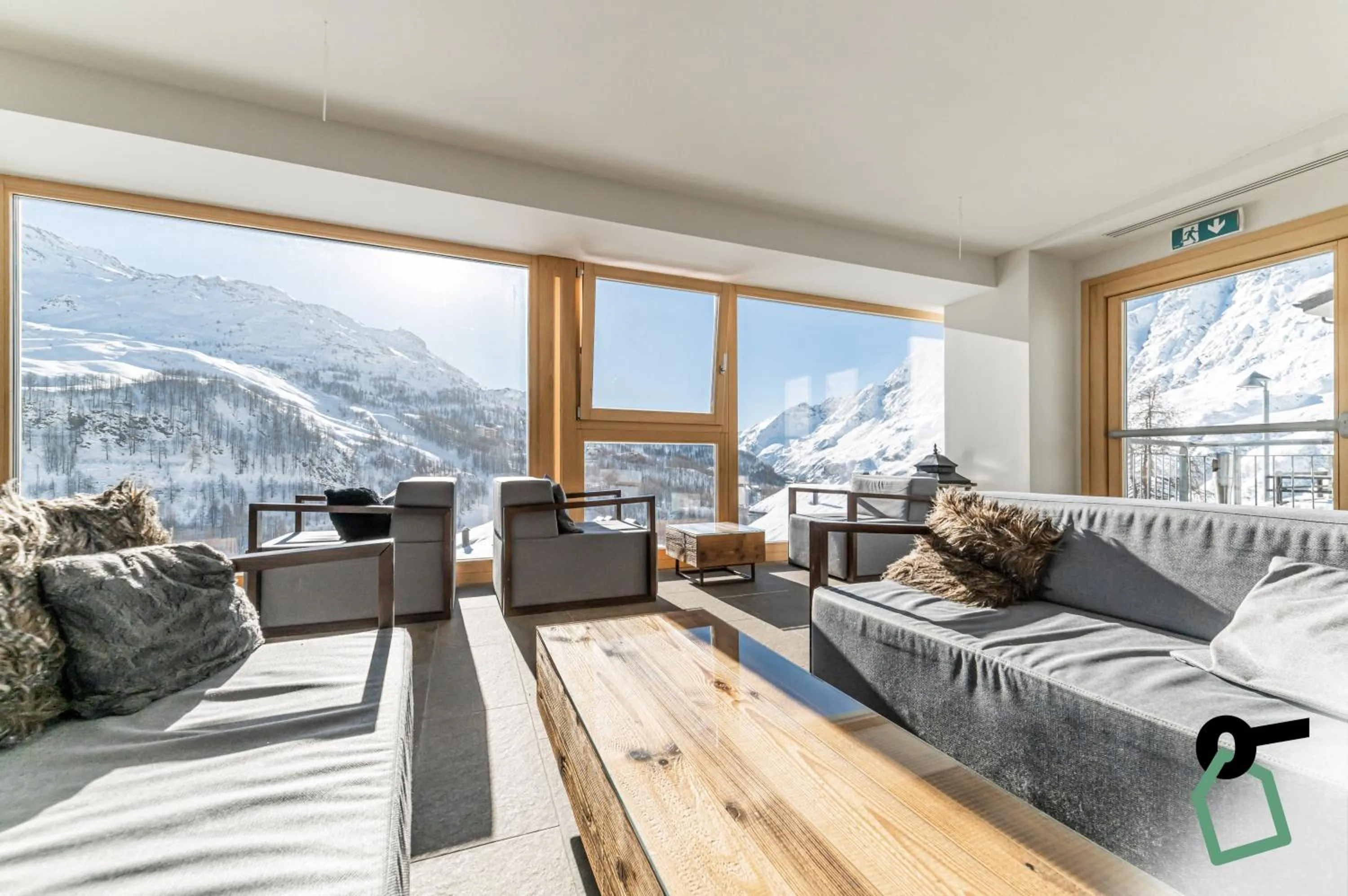 Lounge or bar in HOTIDAY Room Collection - Cervinia