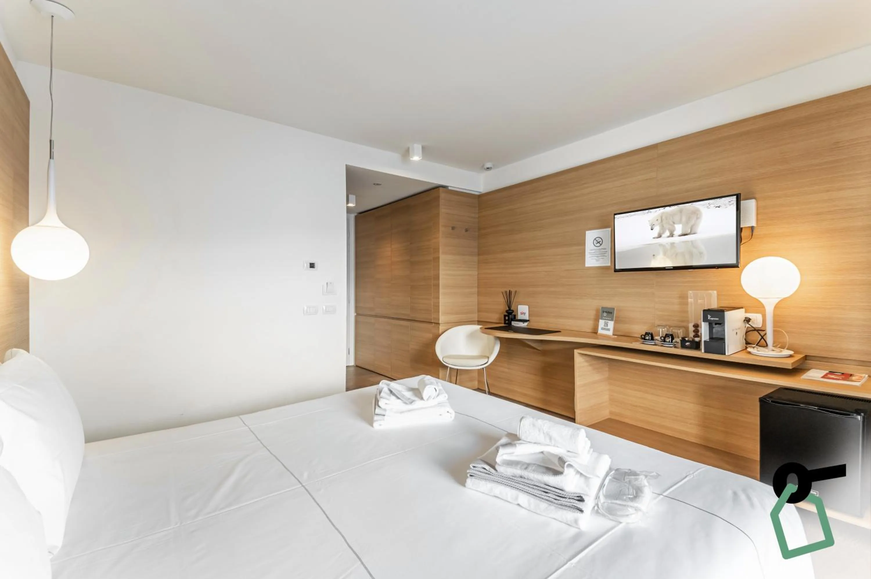 Photo of the whole room, Bed in HOTIDAY Room Collection - Cervinia