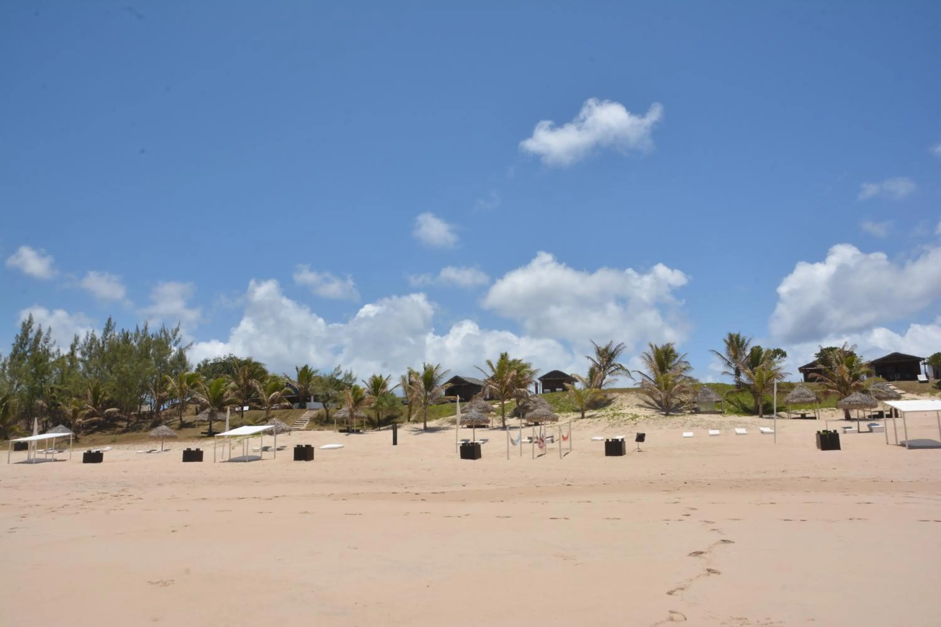 Beach in Hotel Ecolodge Riake Resort & Villa