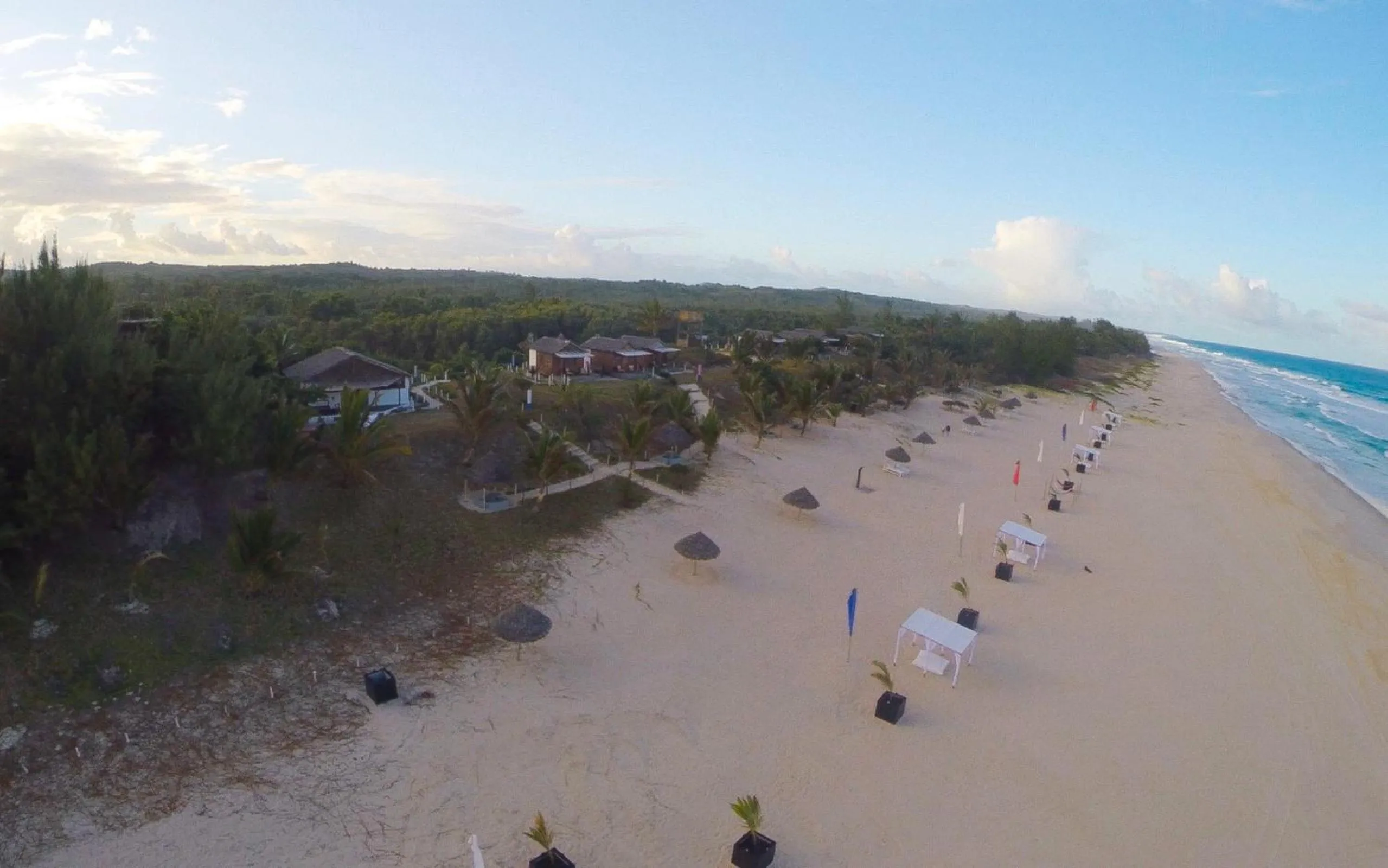 Beach in Hotel Ecolodge Riake Resort & Villa