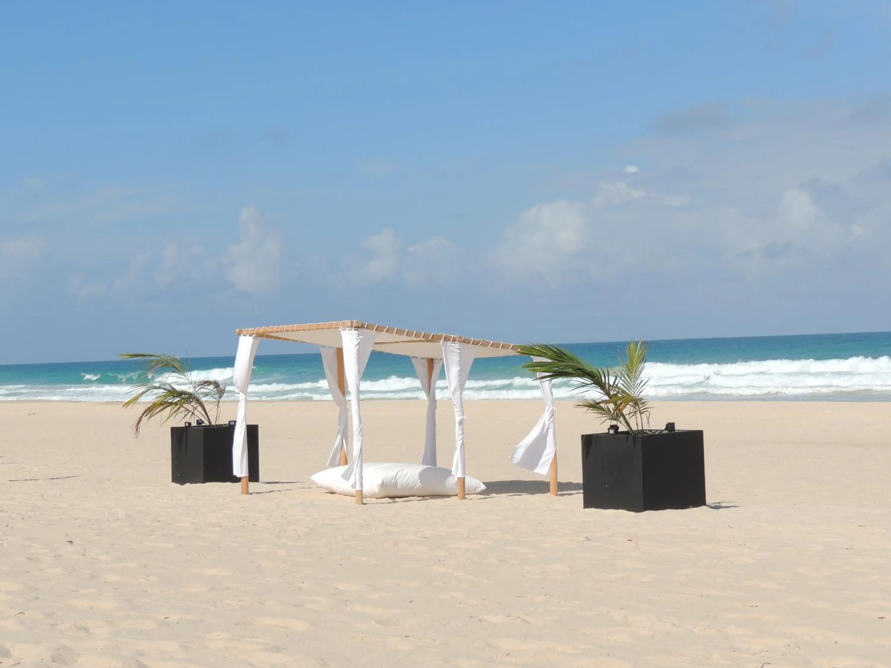 Beach in Hotel Ecolodge Riake Resort & Villa