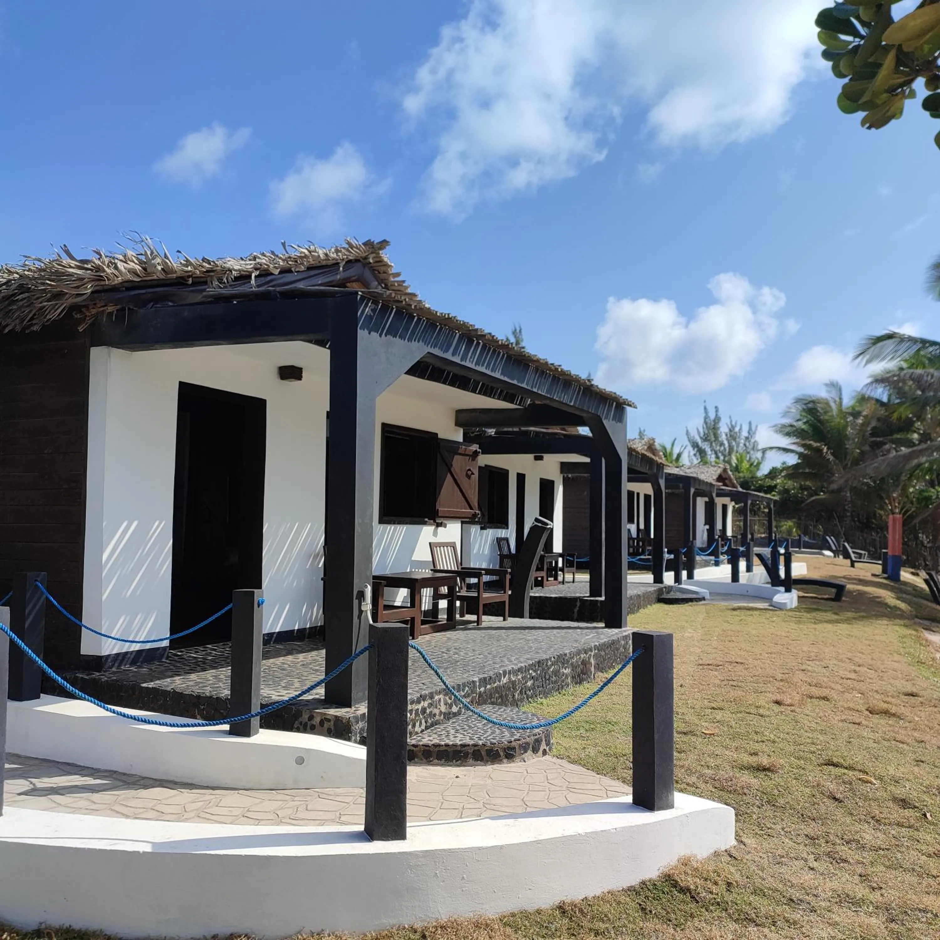 Property building in Hotel Ecolodge Riake Resort & Villa