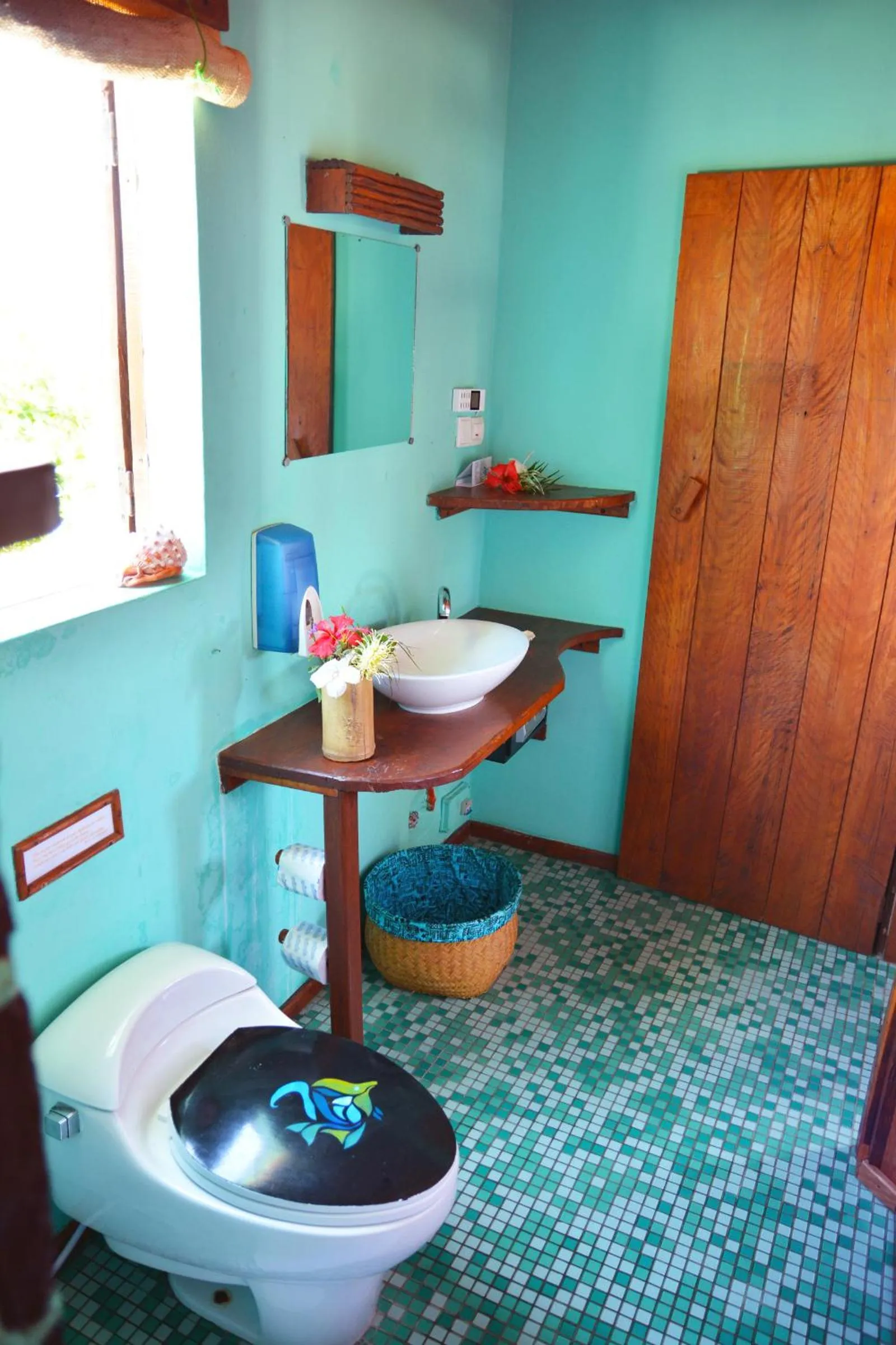 Toilet in Hotel Ecolodge Riake Resort & Villa