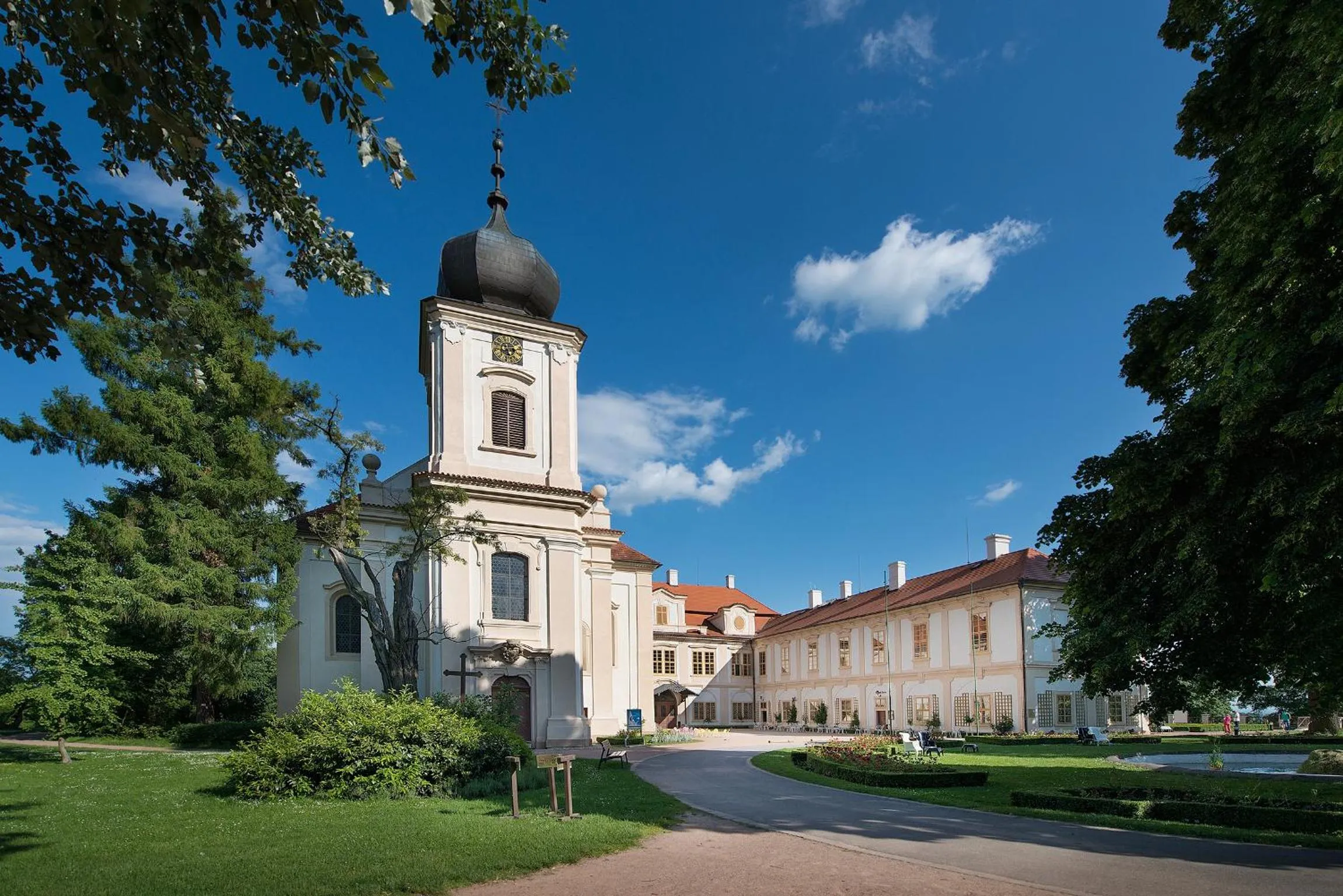 Property building in Chateau Loucen Garden Retreat