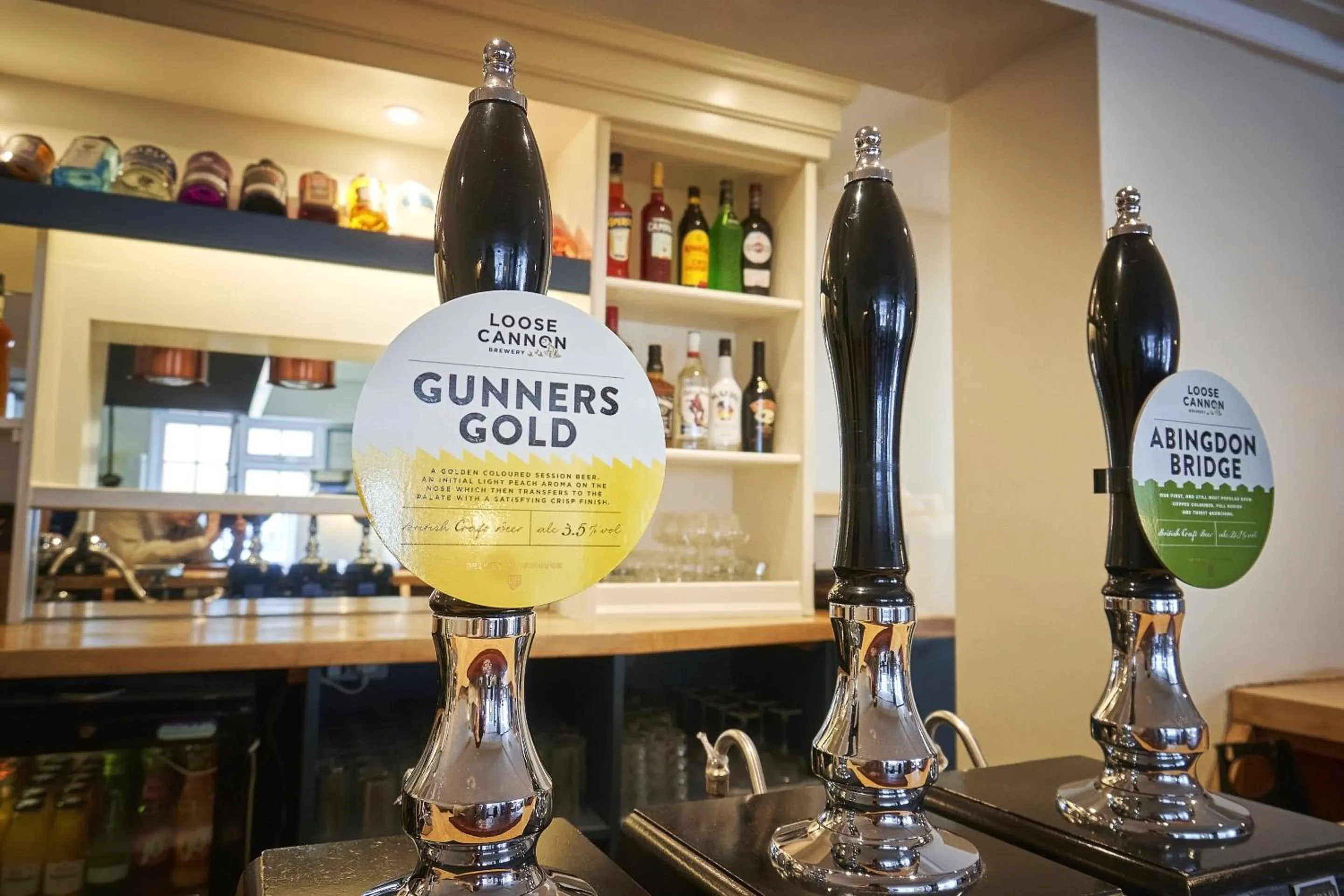 Lounge or bar in The Royal