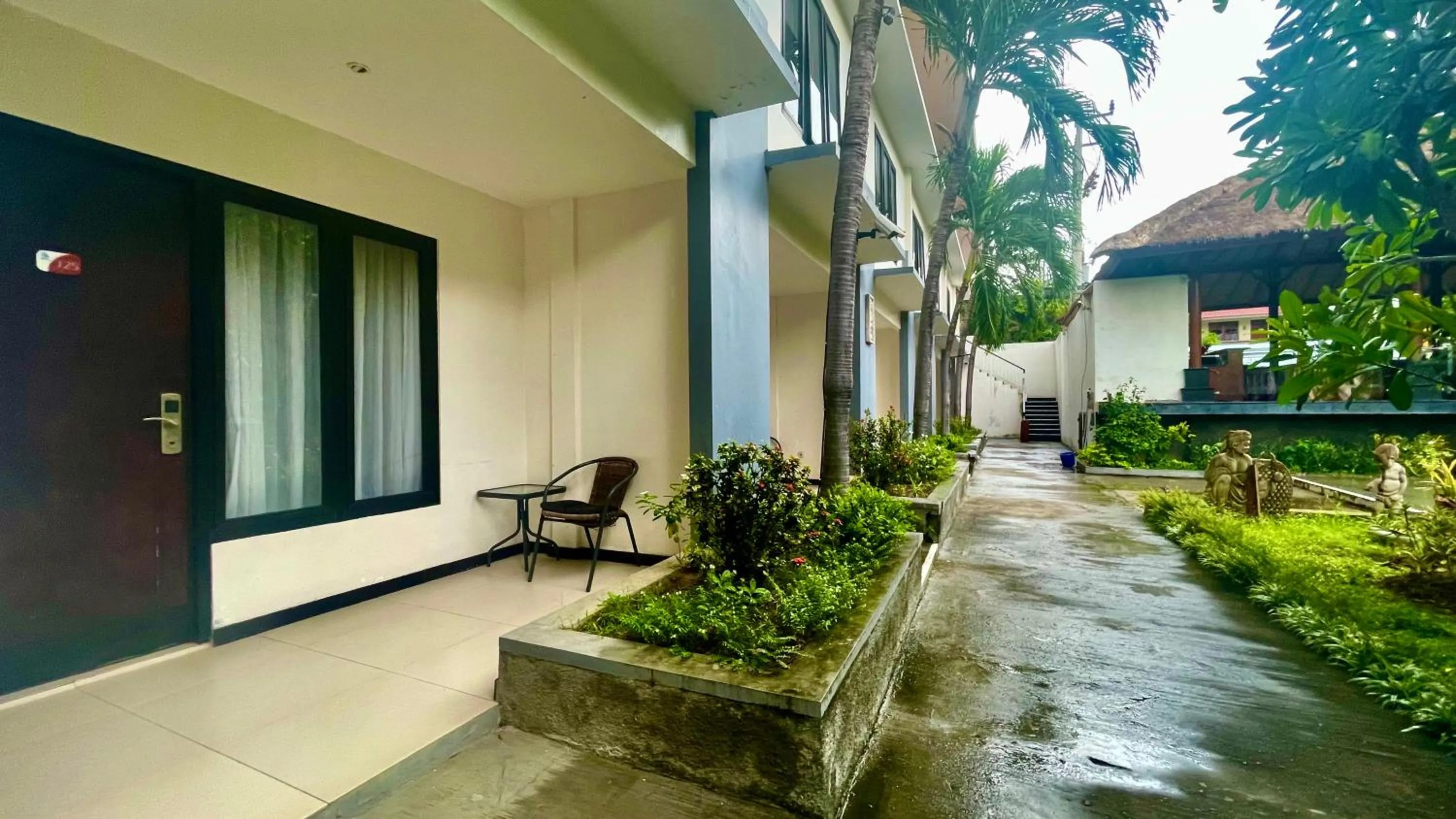 Balcony/Terrace in Ozz Hotel Kuta Bali