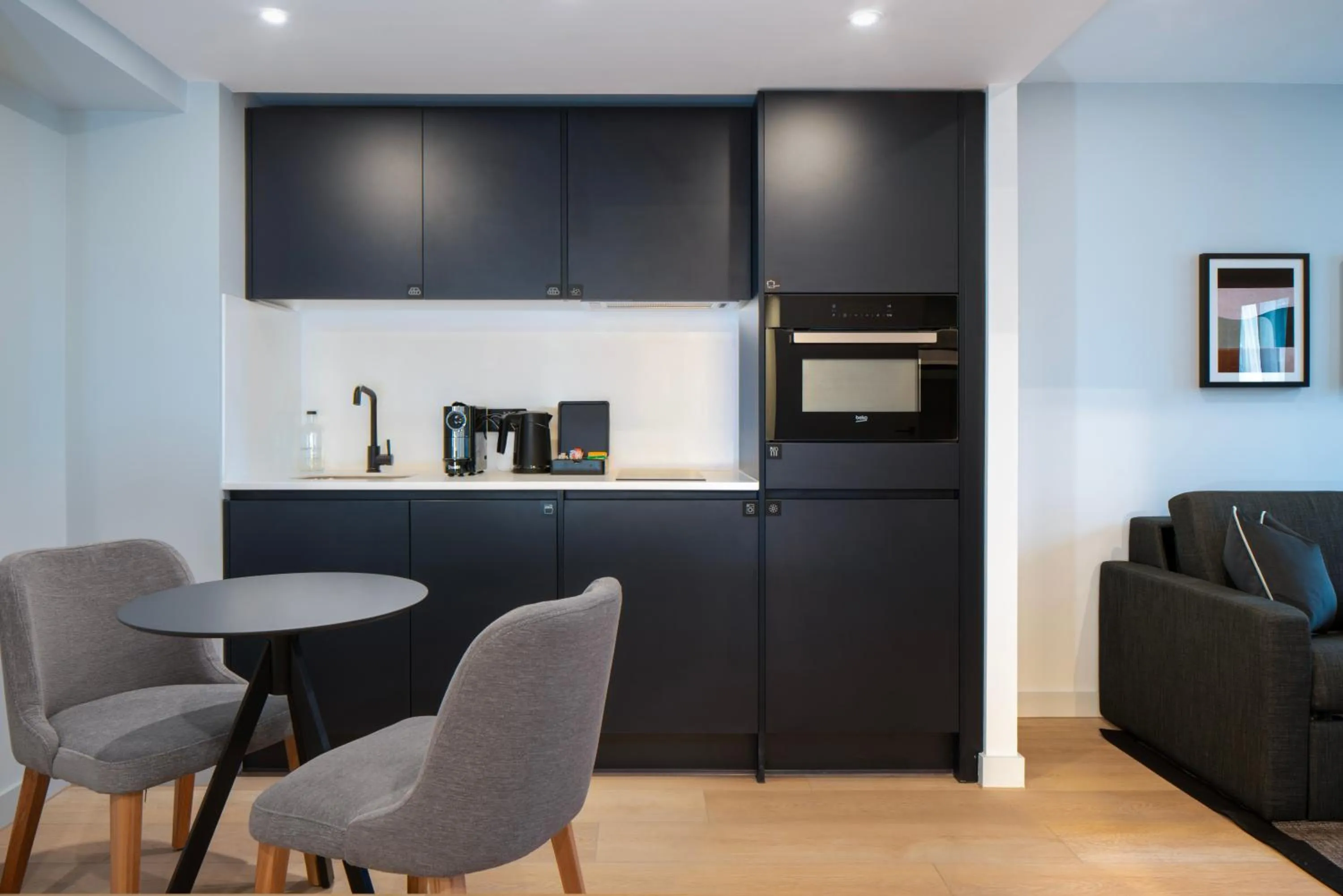 kitchen in Aparthotel Birmingham