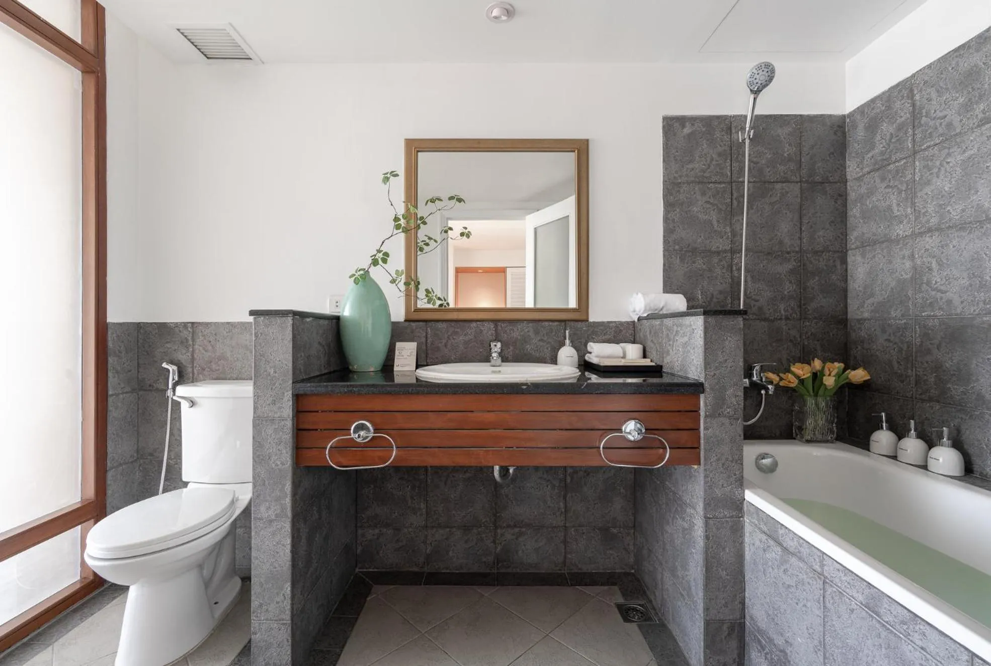 Toilet in M Village Hotel Hai Bà Trưng