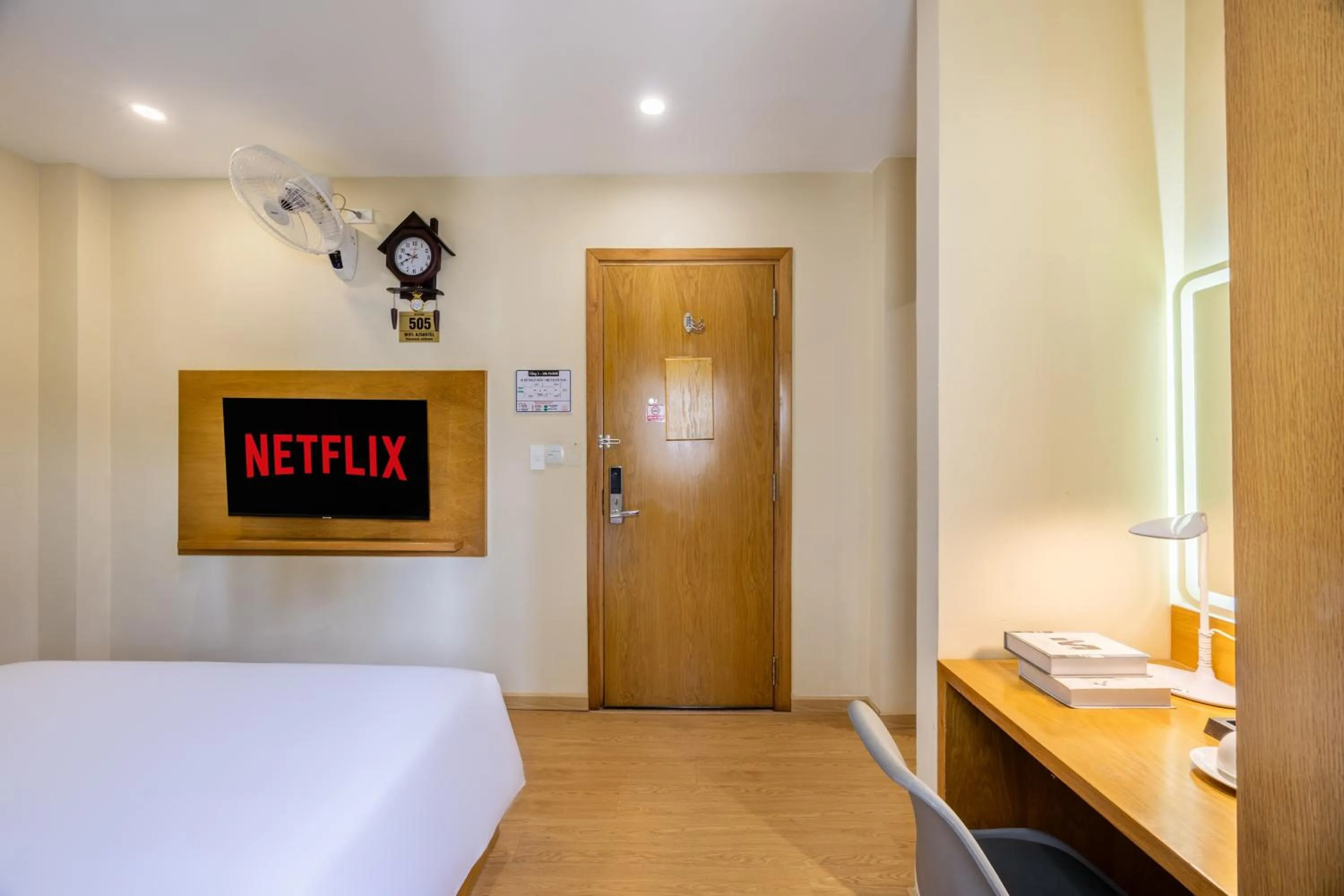 Bed in A25 Hotel - 142 Bùi Thị Xuân