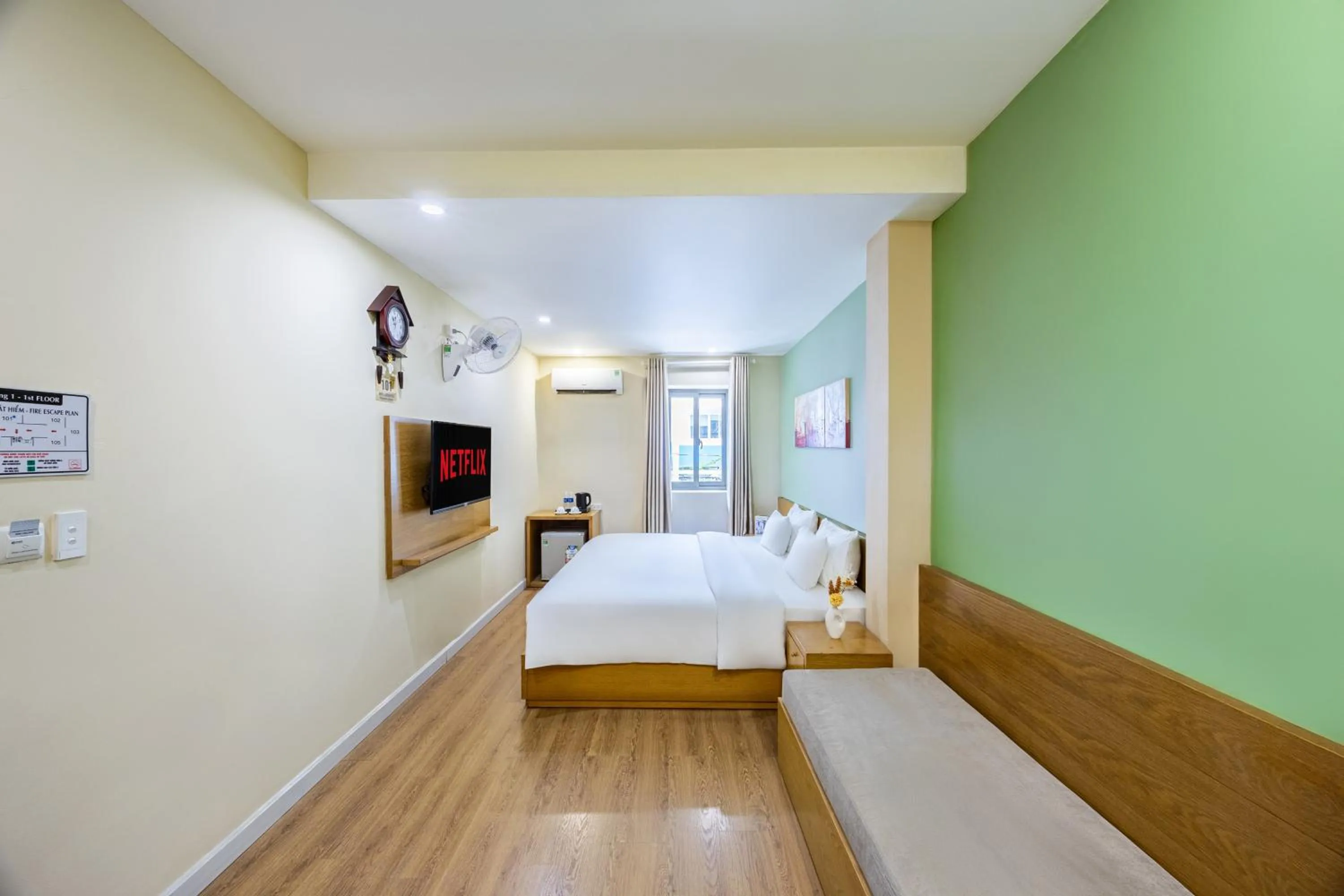 Bed in A25 Hotel - 142 Bùi Thị Xuân