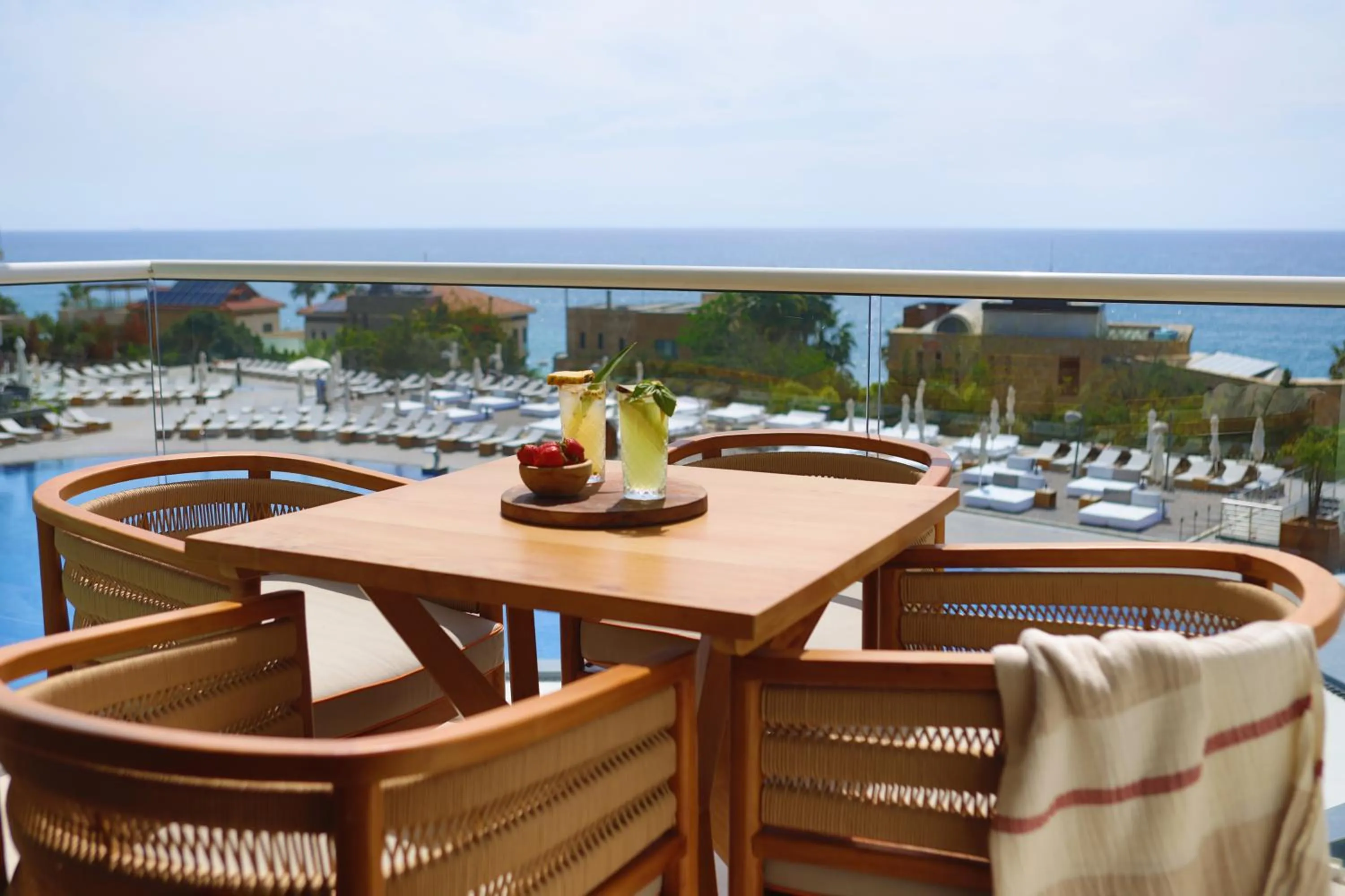 Balcony/Terrace in WhiteLace Resort