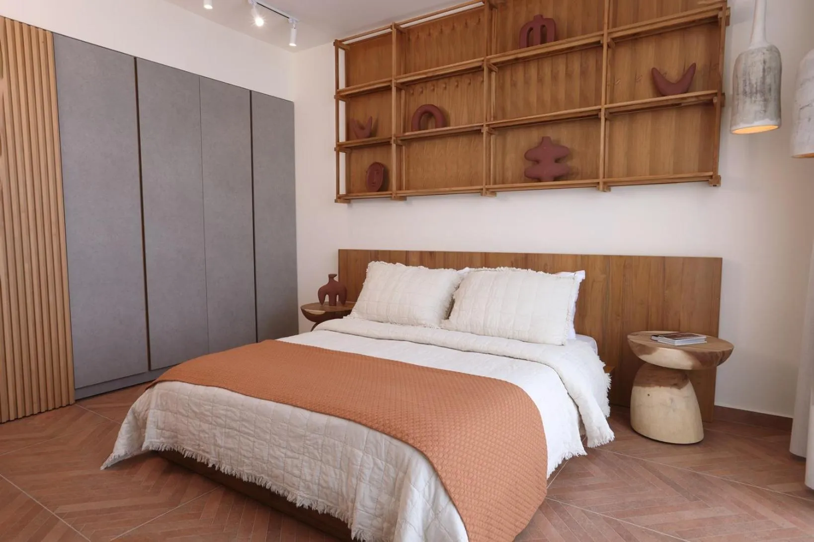 Bedroom, Bed in WhiteLace Resort