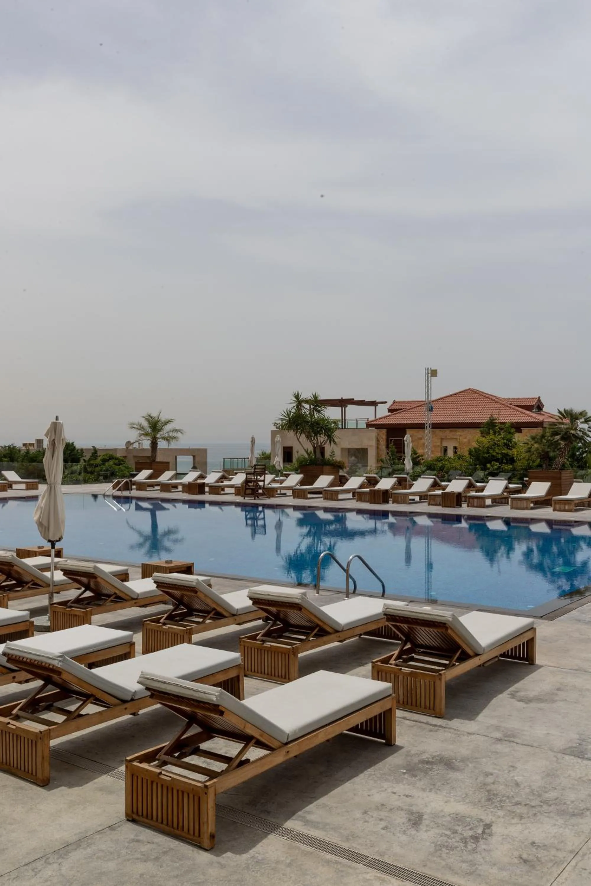 Summer in WhiteLace Resort