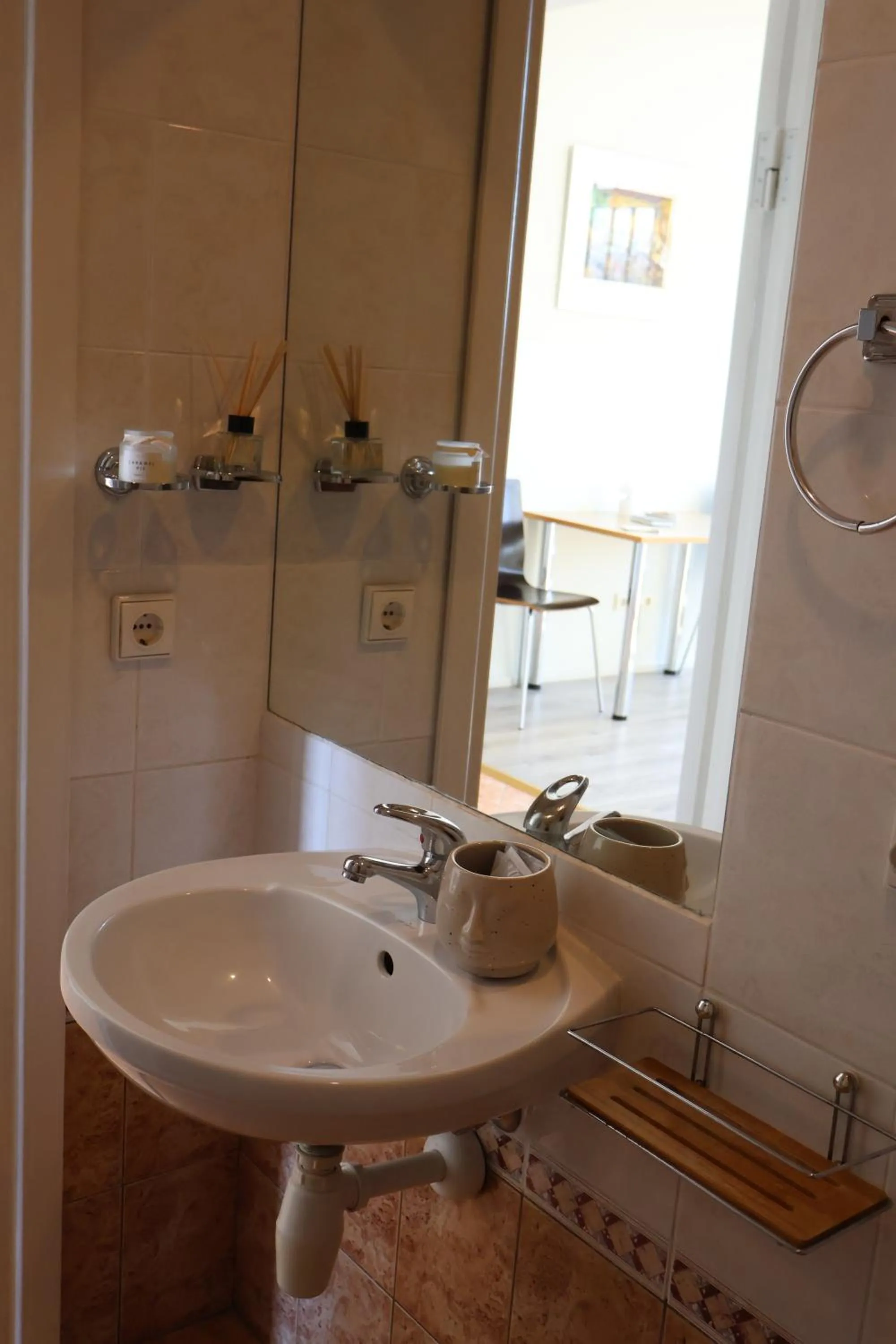 Palangos Dailė Self Check-in