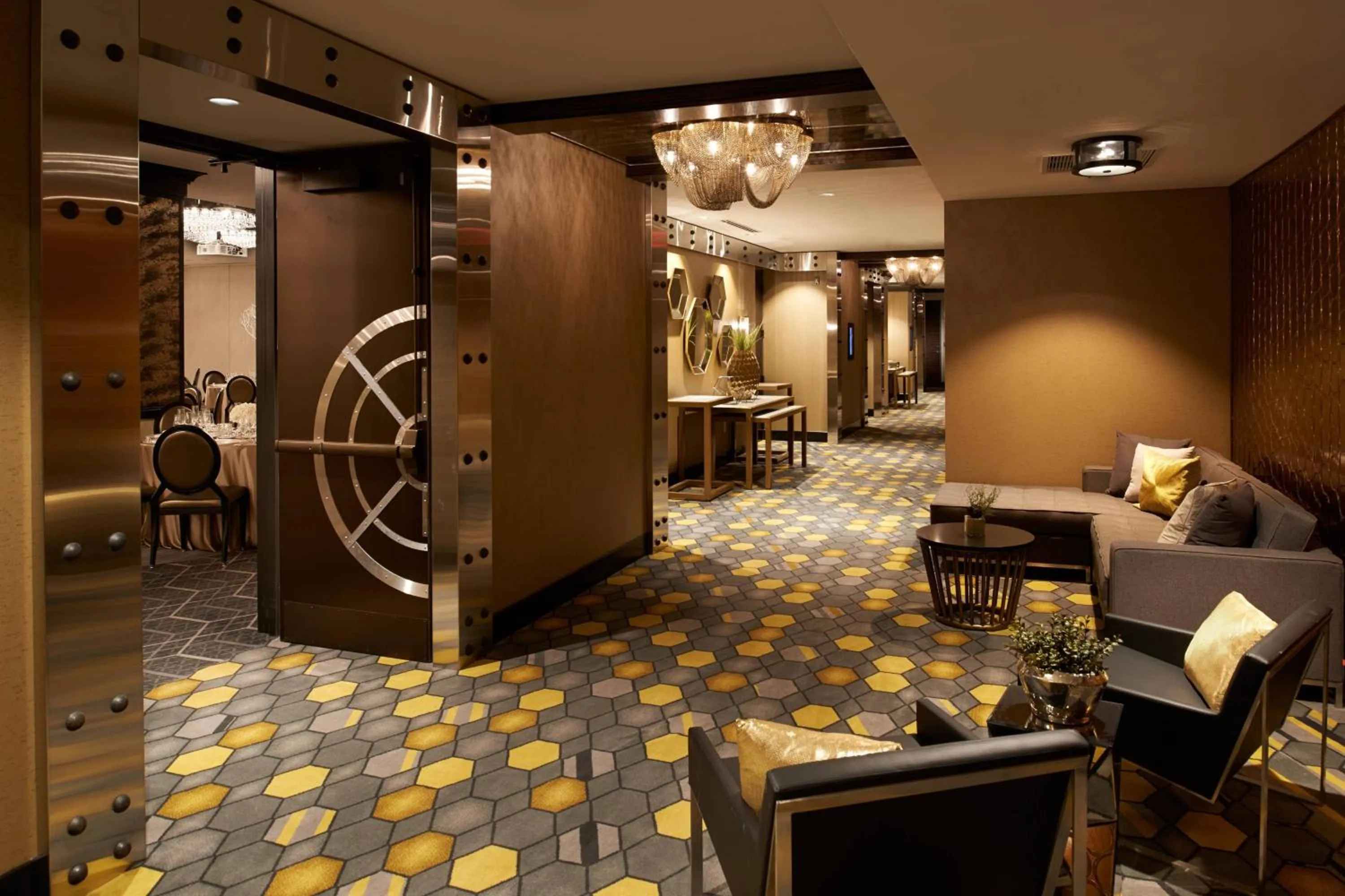 Meeting/conference room in Metropolitan at The 9, Autograph Collection