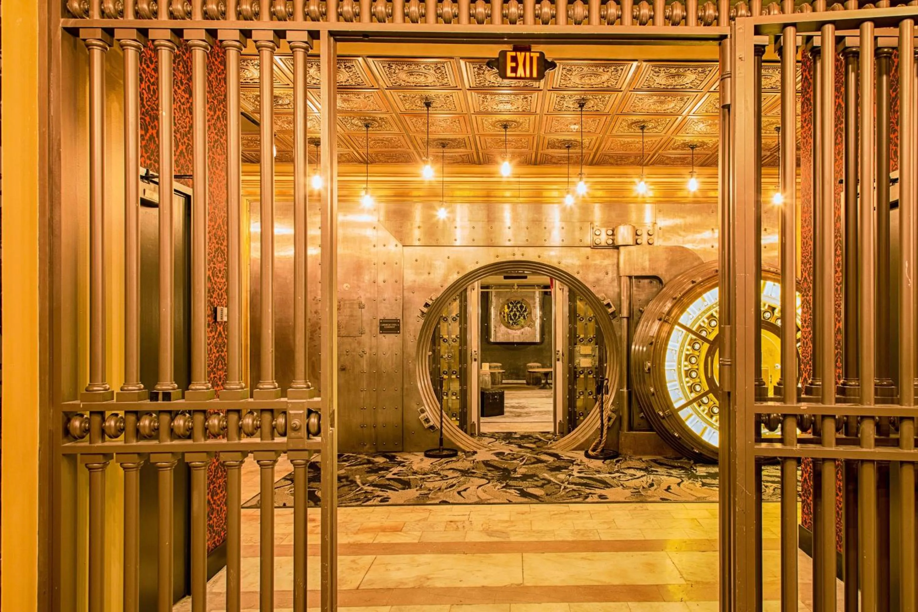 Restaurant/places to eat in Metropolitan at The 9, Autograph Collection