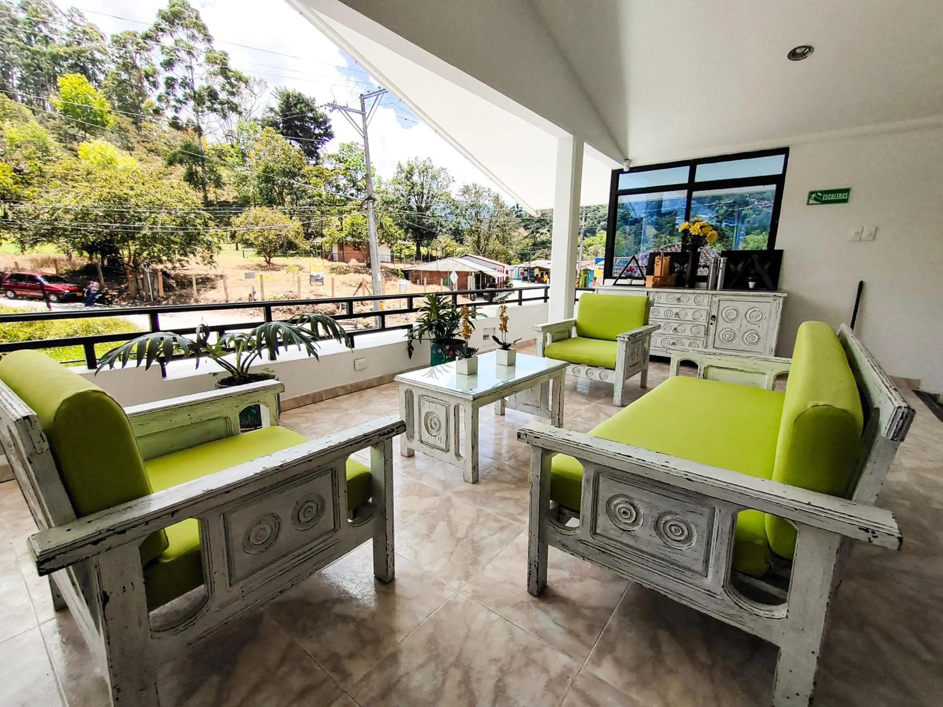 Day in Tierra Maravilla