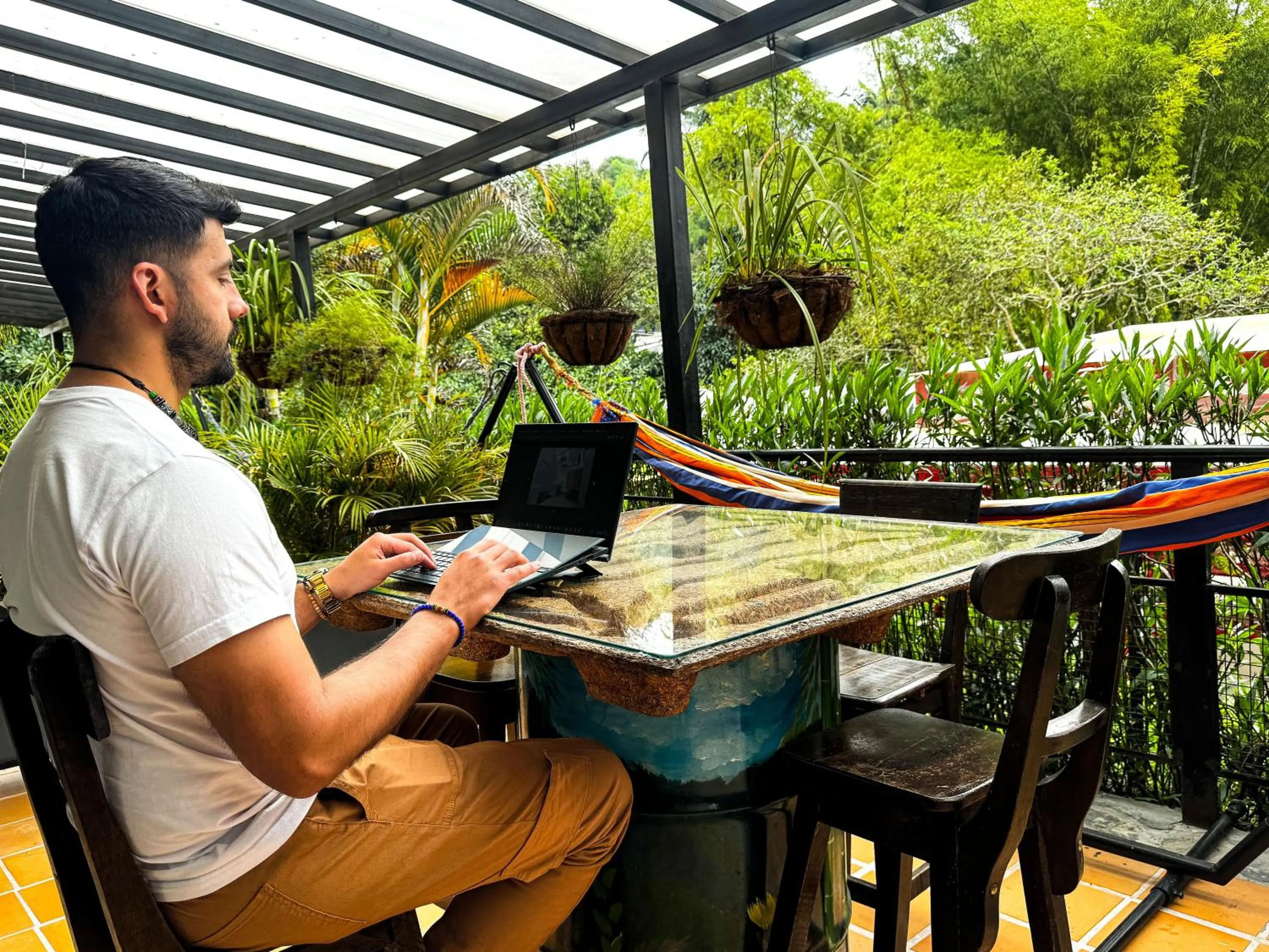 Patio in Tierra Maravilla