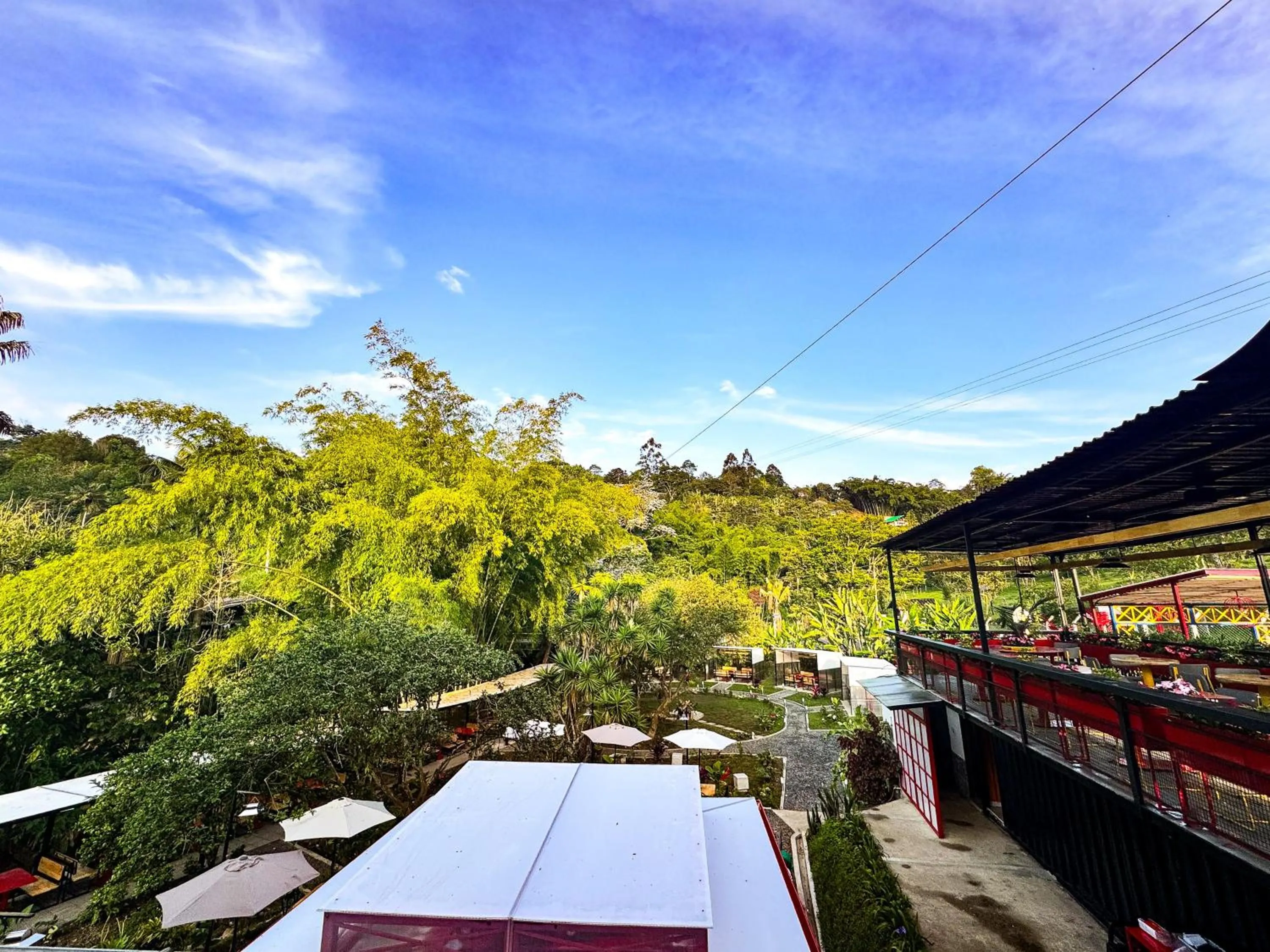 Day in Tierra Maravilla