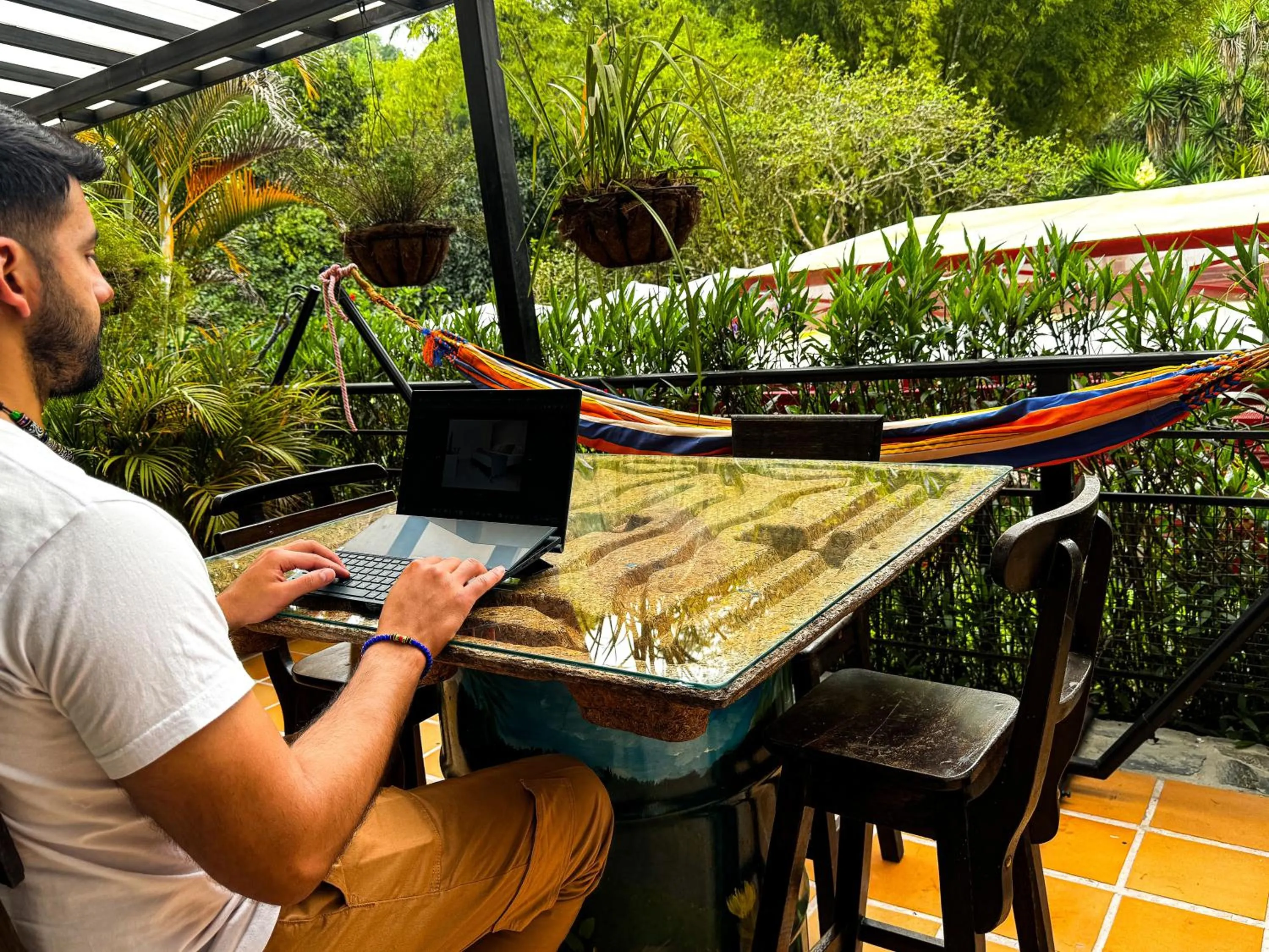 Day in Tierra Maravilla