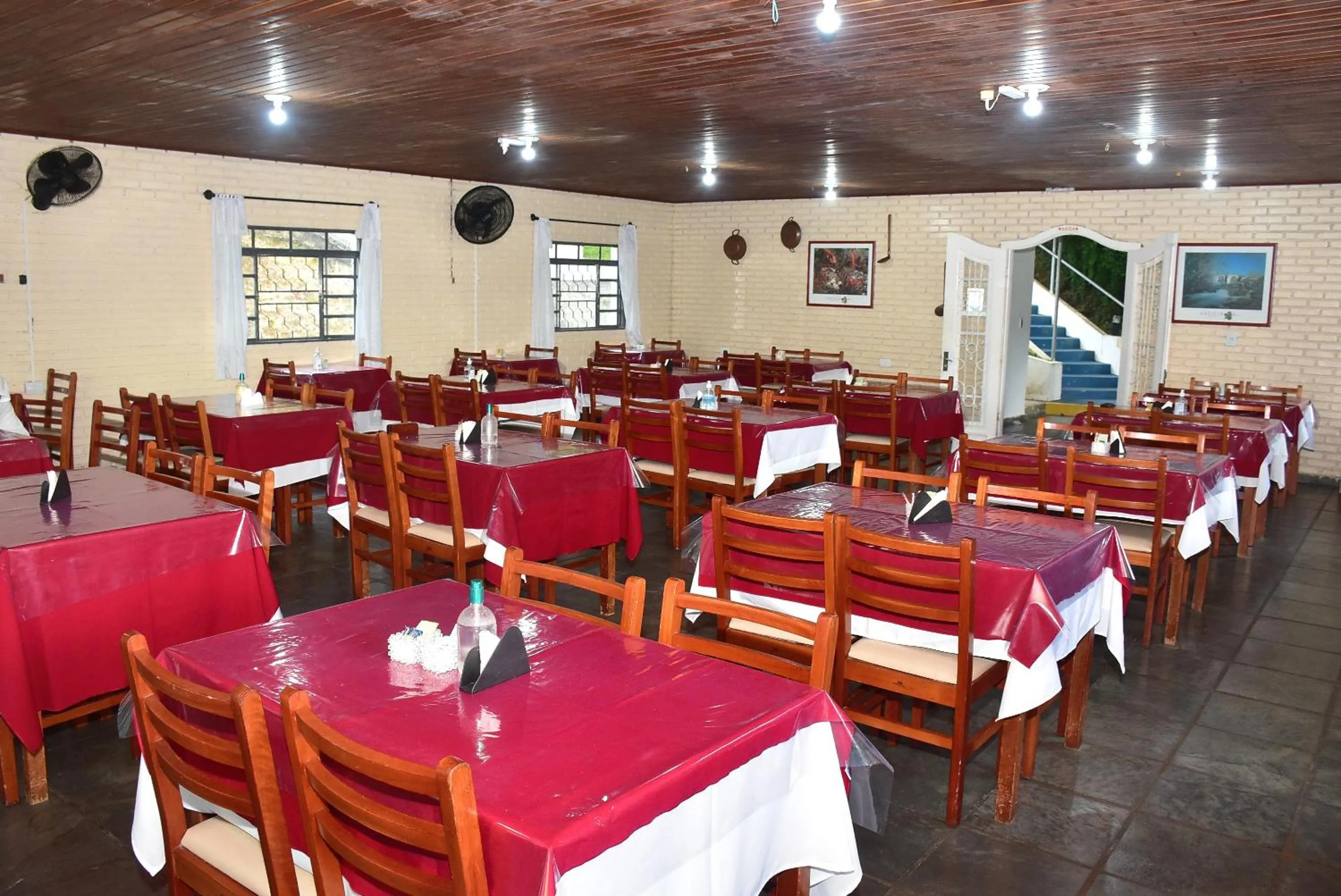 Restaurant/places to eat in Hotel Fazenda Villa Galicia