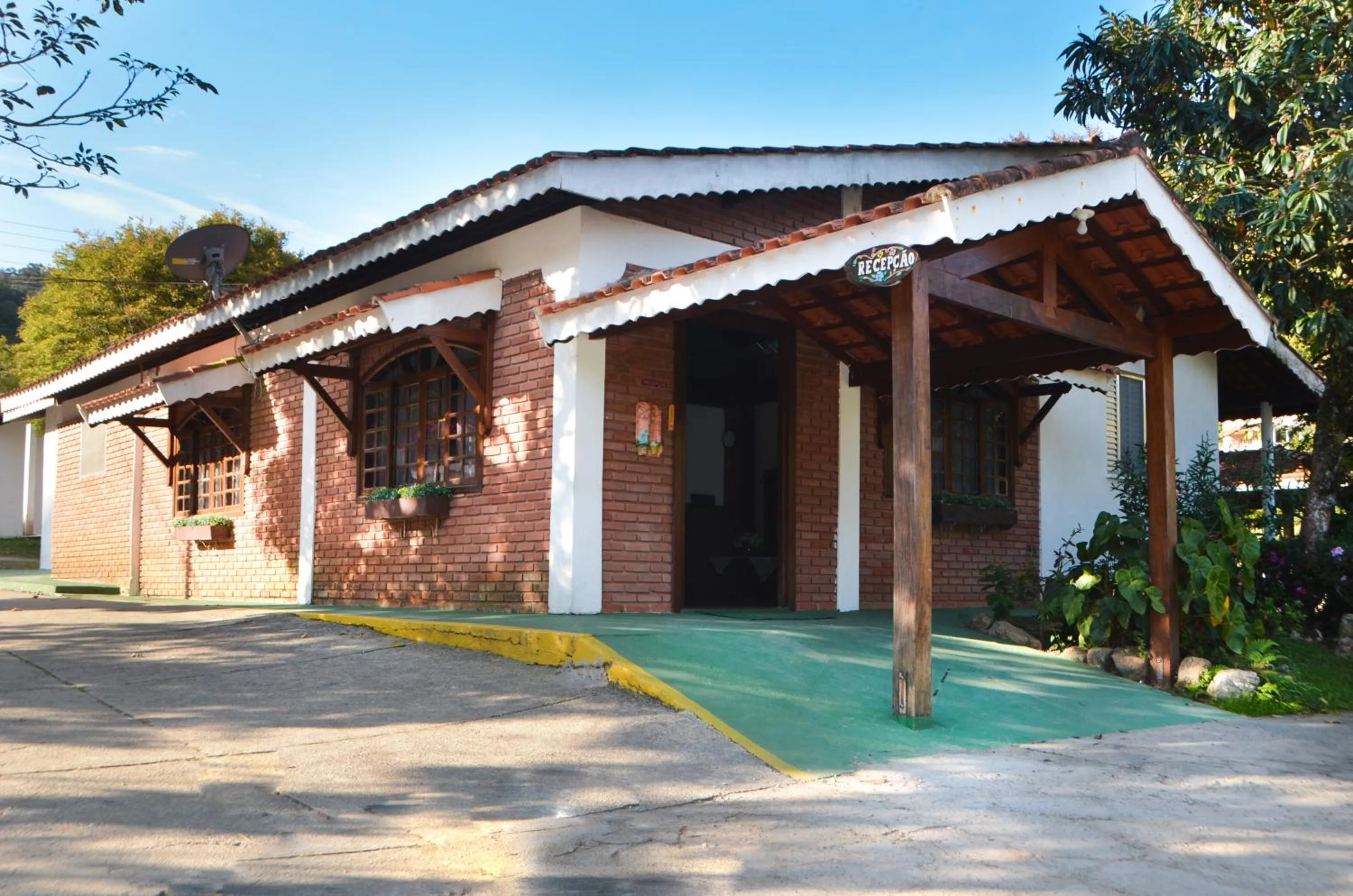 Facade/entrance in Hotel Fazenda Villa Galicia