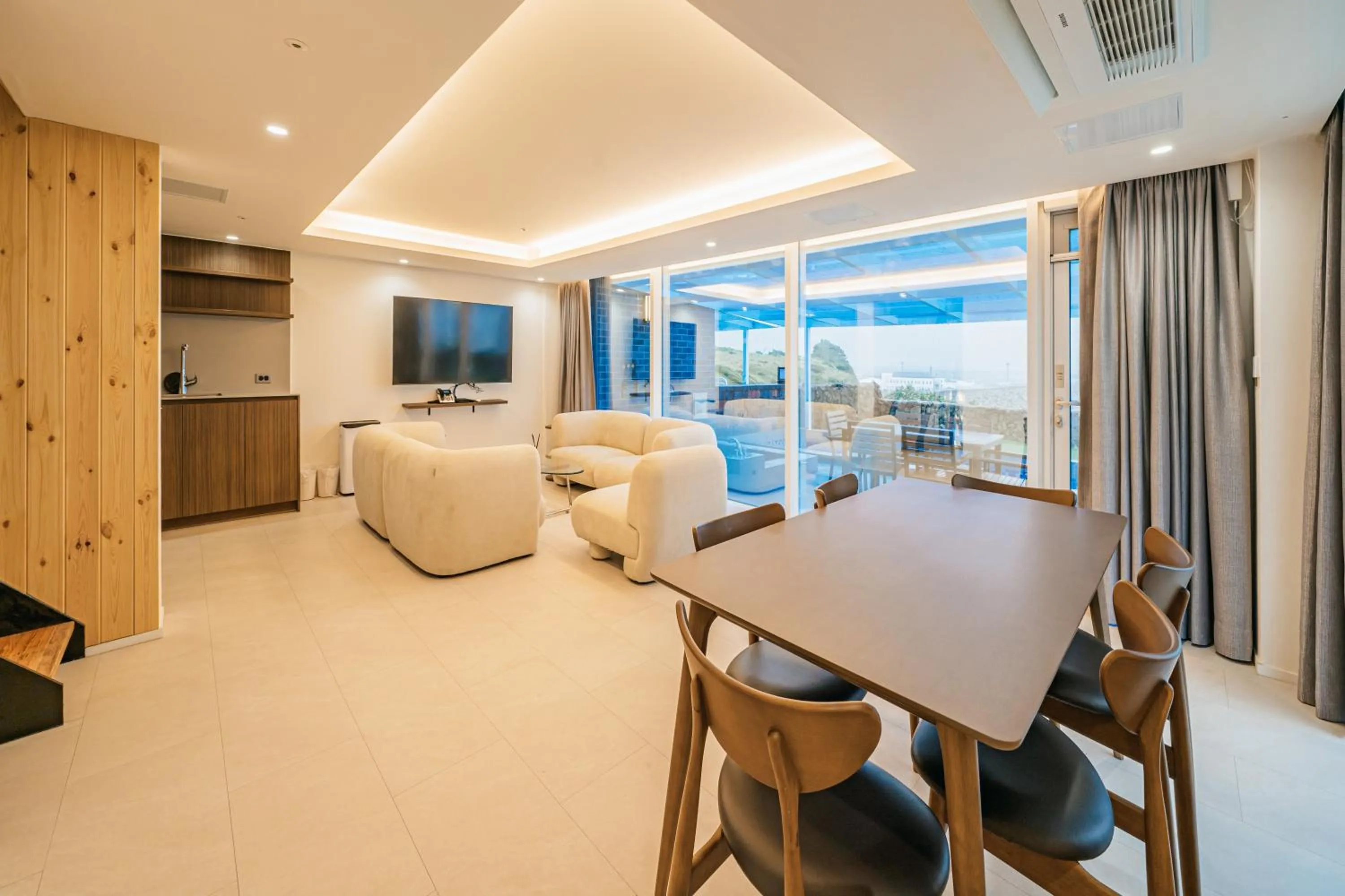 Haeilri Pool&SPA Hotel