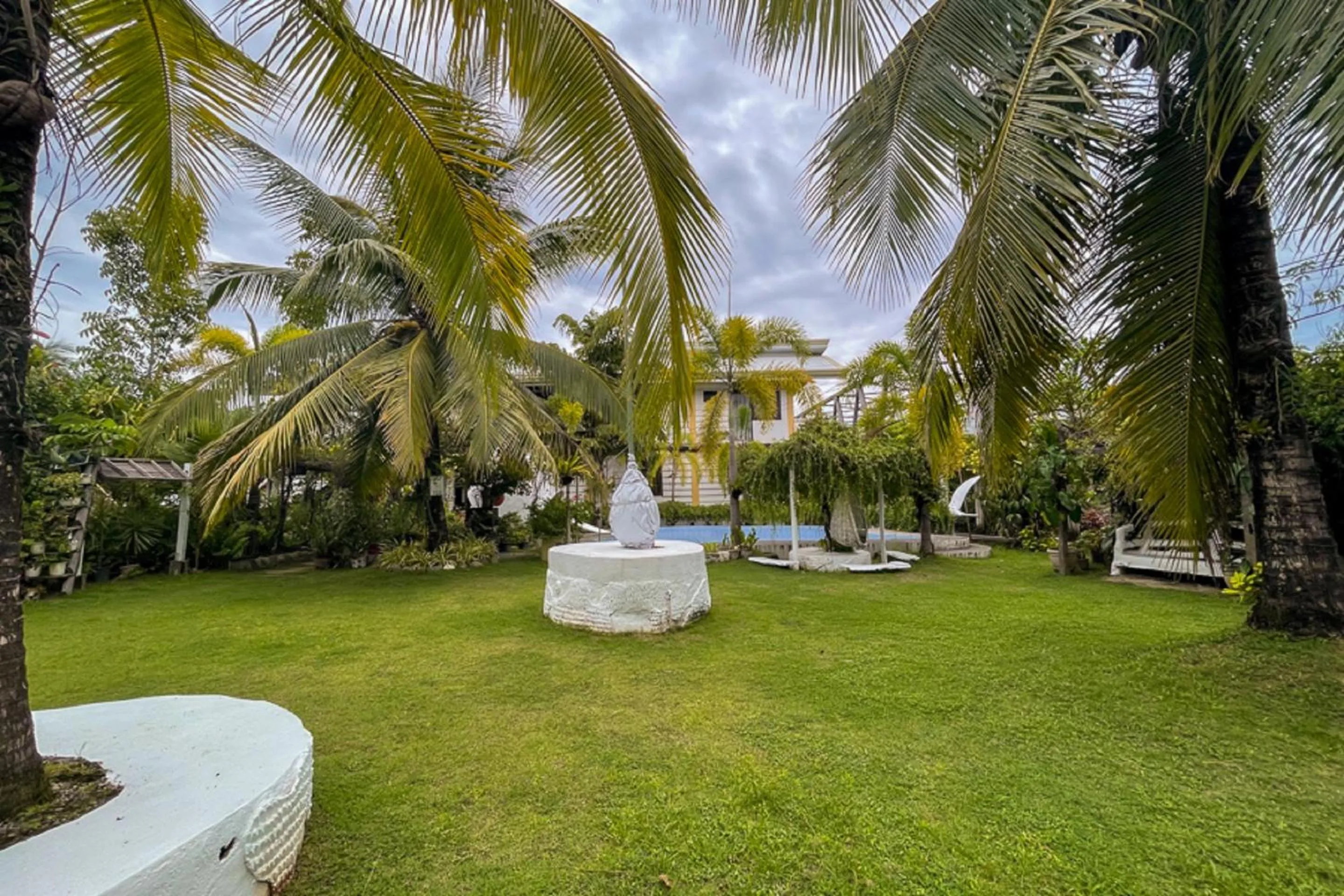 Property building in Isla Virginia Pantalan