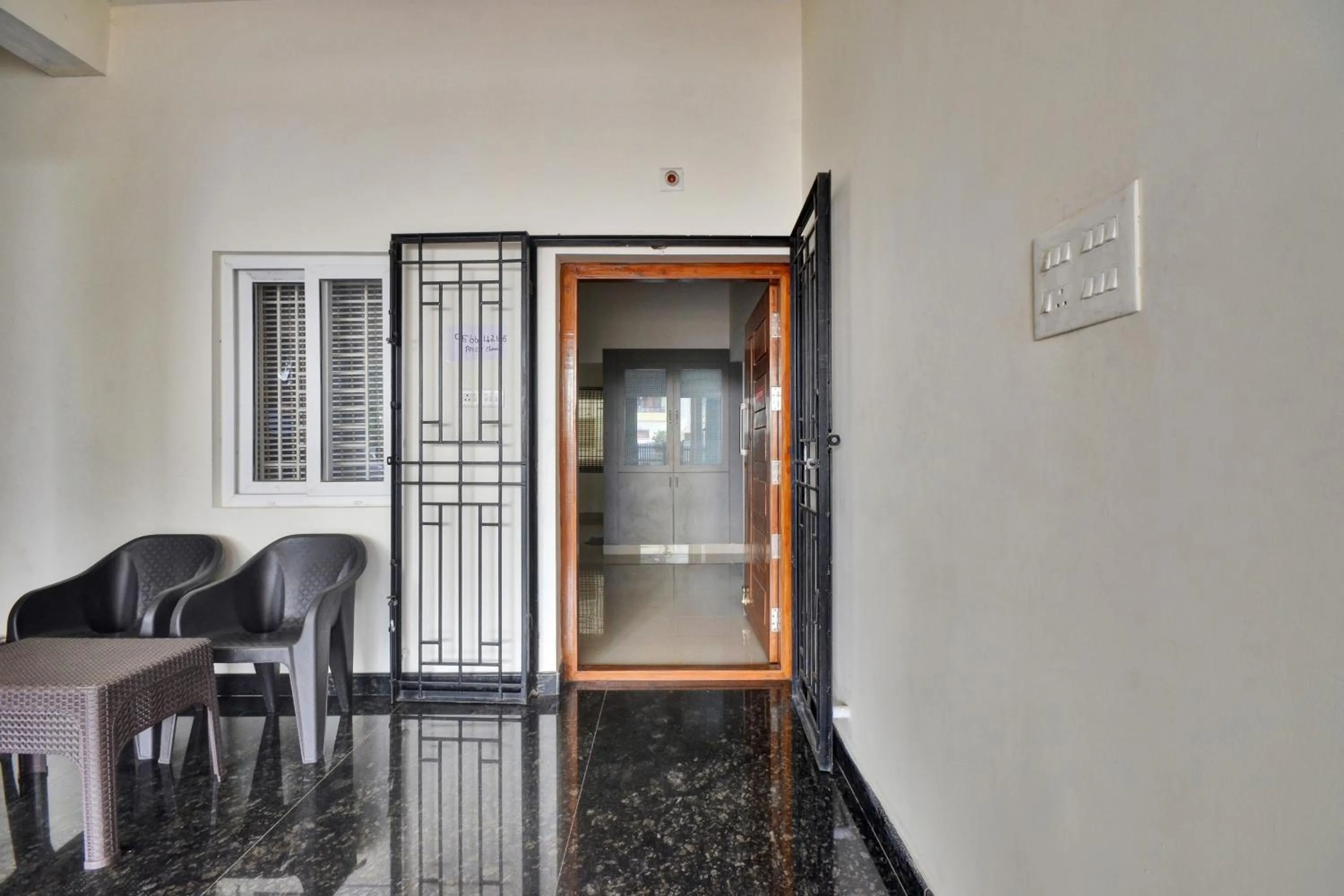 Lobby or reception in Hotel O Hotel Snowdrop