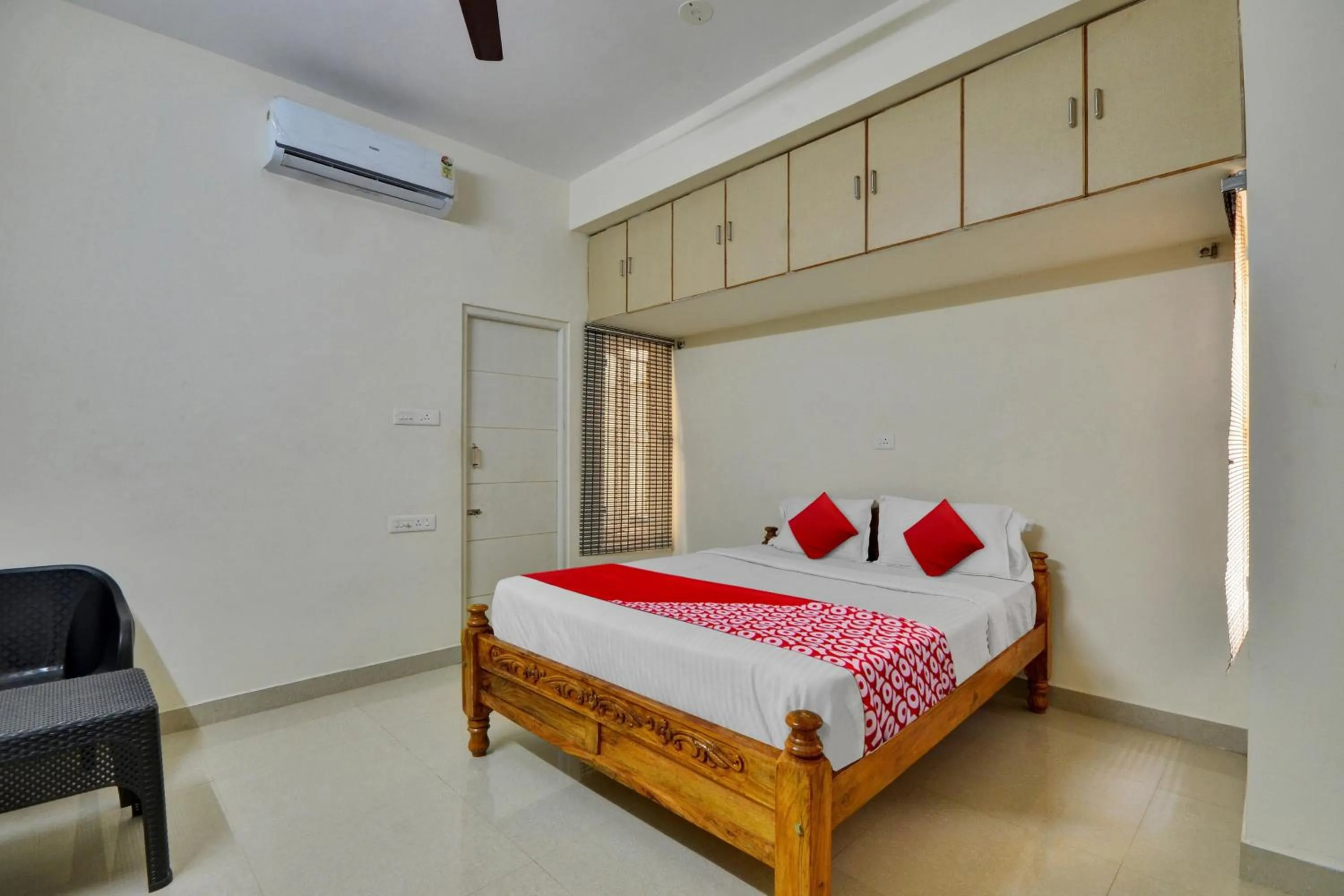 Bedroom, Bed in Hotel O Hotel Snowdrop