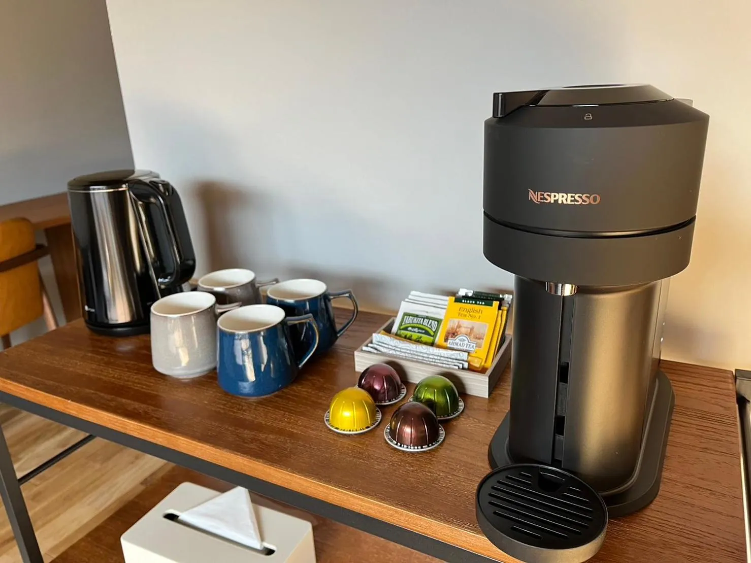 Coffee/tea facilities in Hotarutei Villas