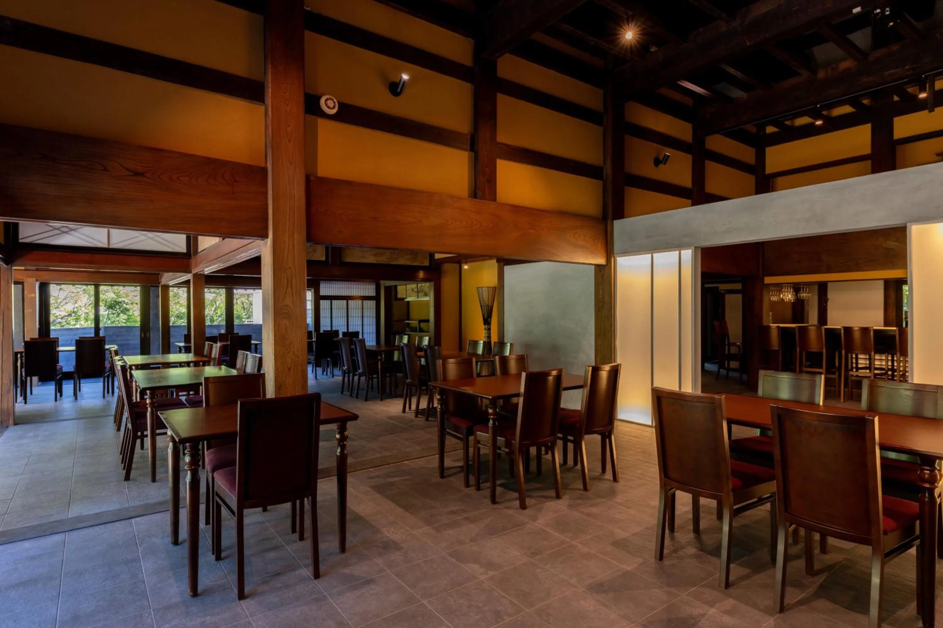 Restaurant/places to eat in Hotarutei Villas