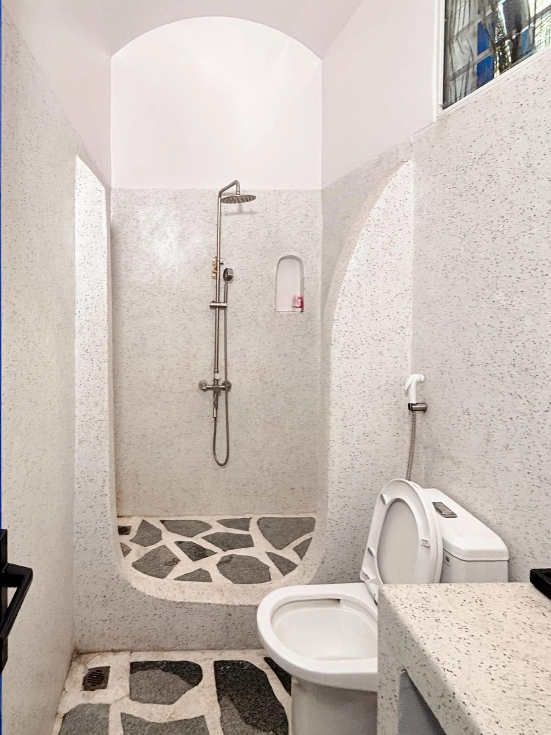 Shower in Santorini Villa Cam Ranh