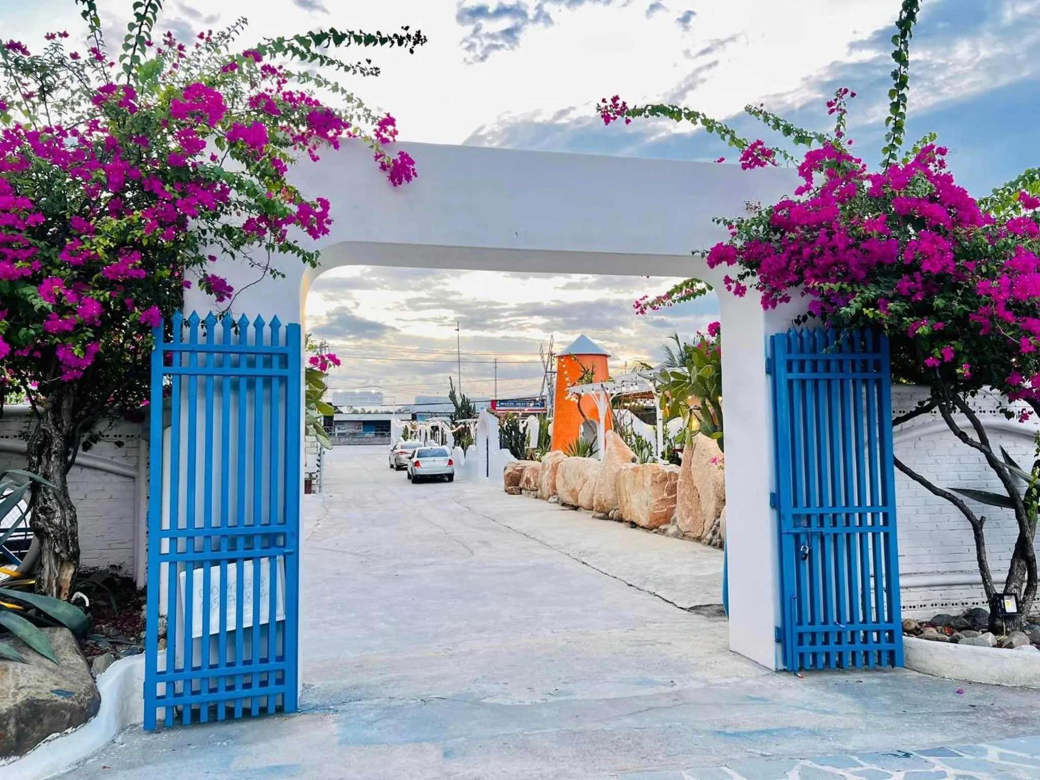 Street view in Santorini Villa Cam Ranh