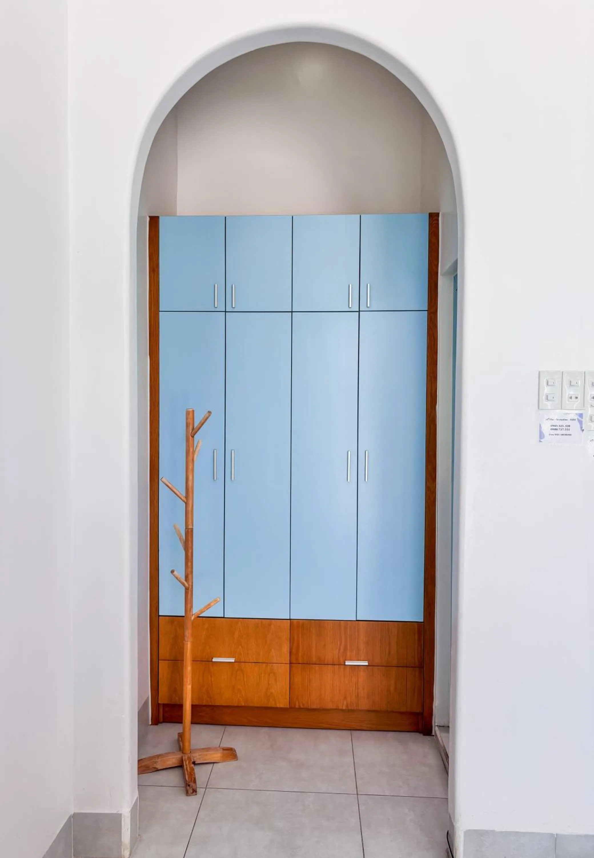 wardrobe in Santorini Villa Cam Ranh