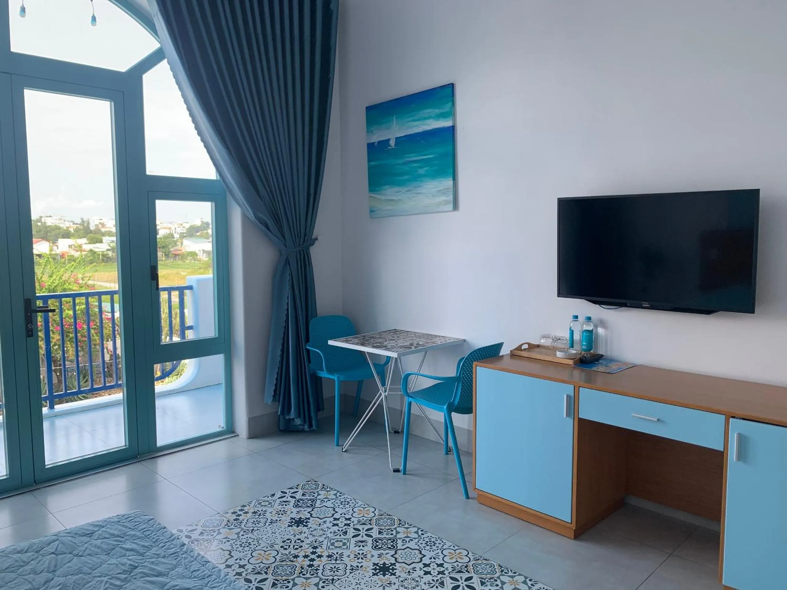 TV and multimedia in Santorini Villa Cam Ranh